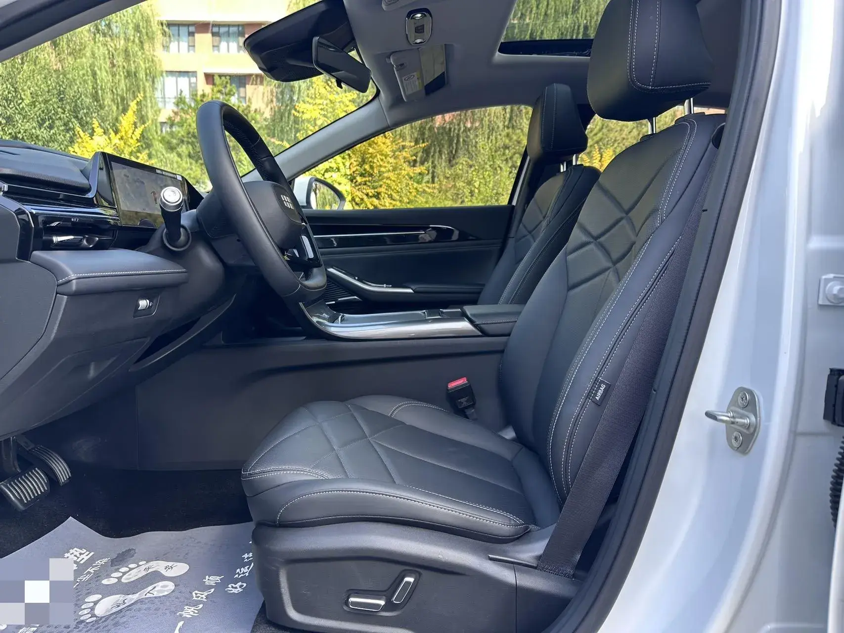 2024 GEELY GALAXY thumbnail 4