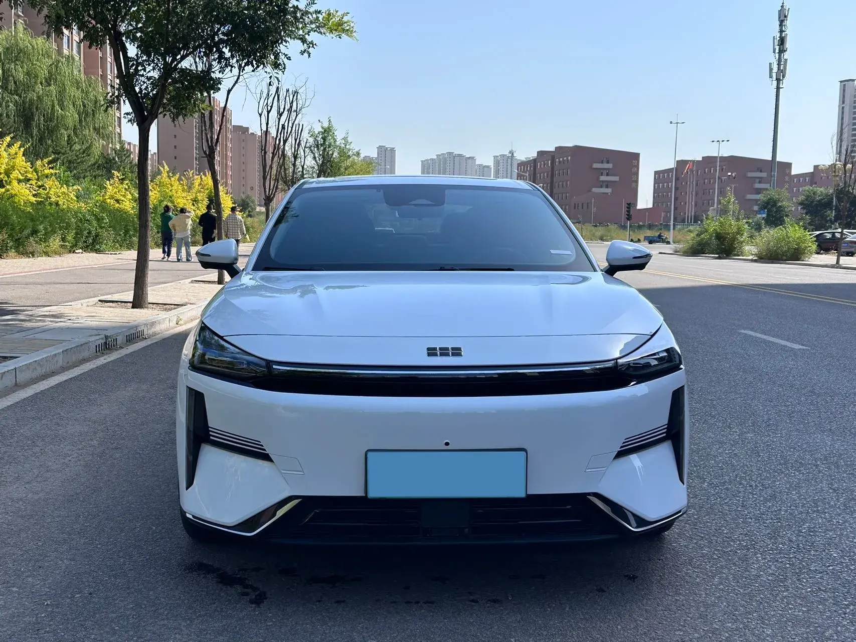 2024 GEELY GALAXY thumbnail 2