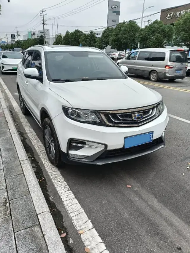 2018 GEELY AZKARRA thumbnail 3