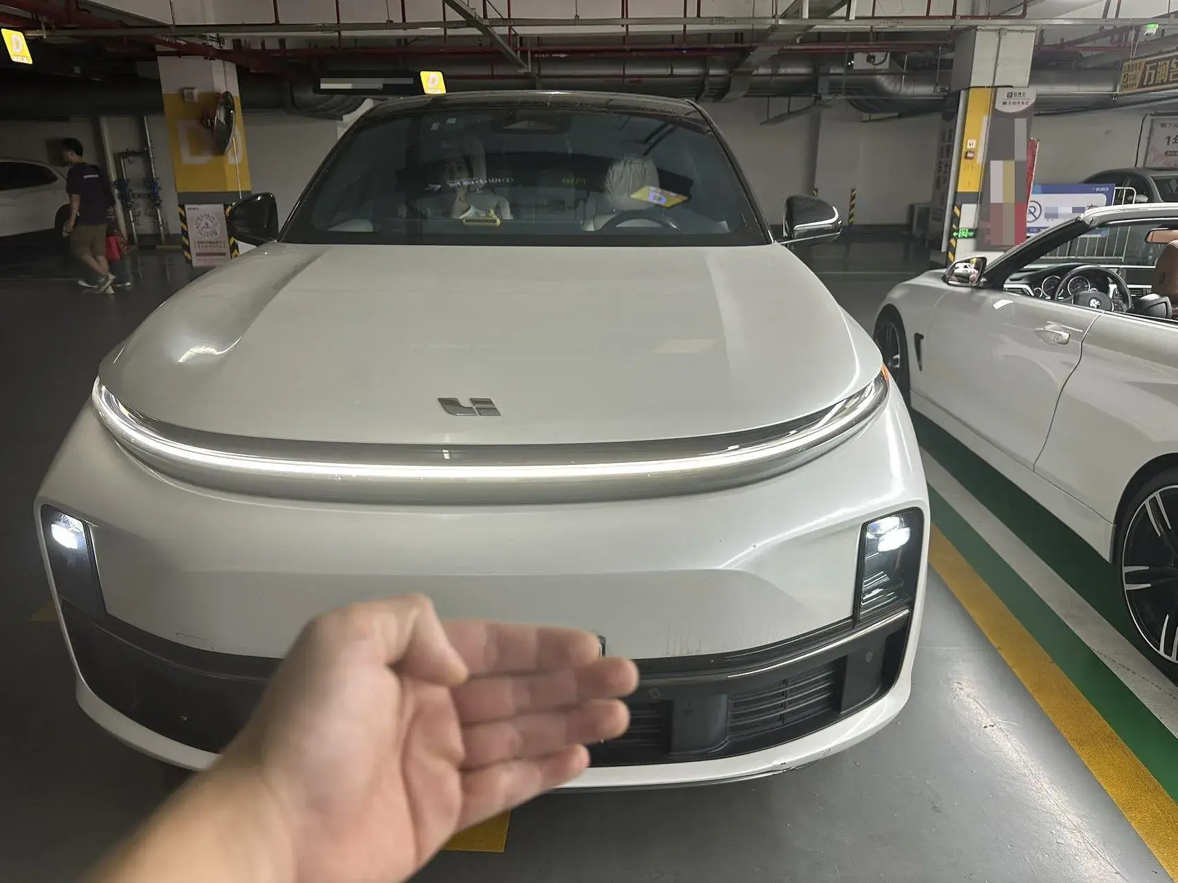 2023 LI L7 thumbnail 4