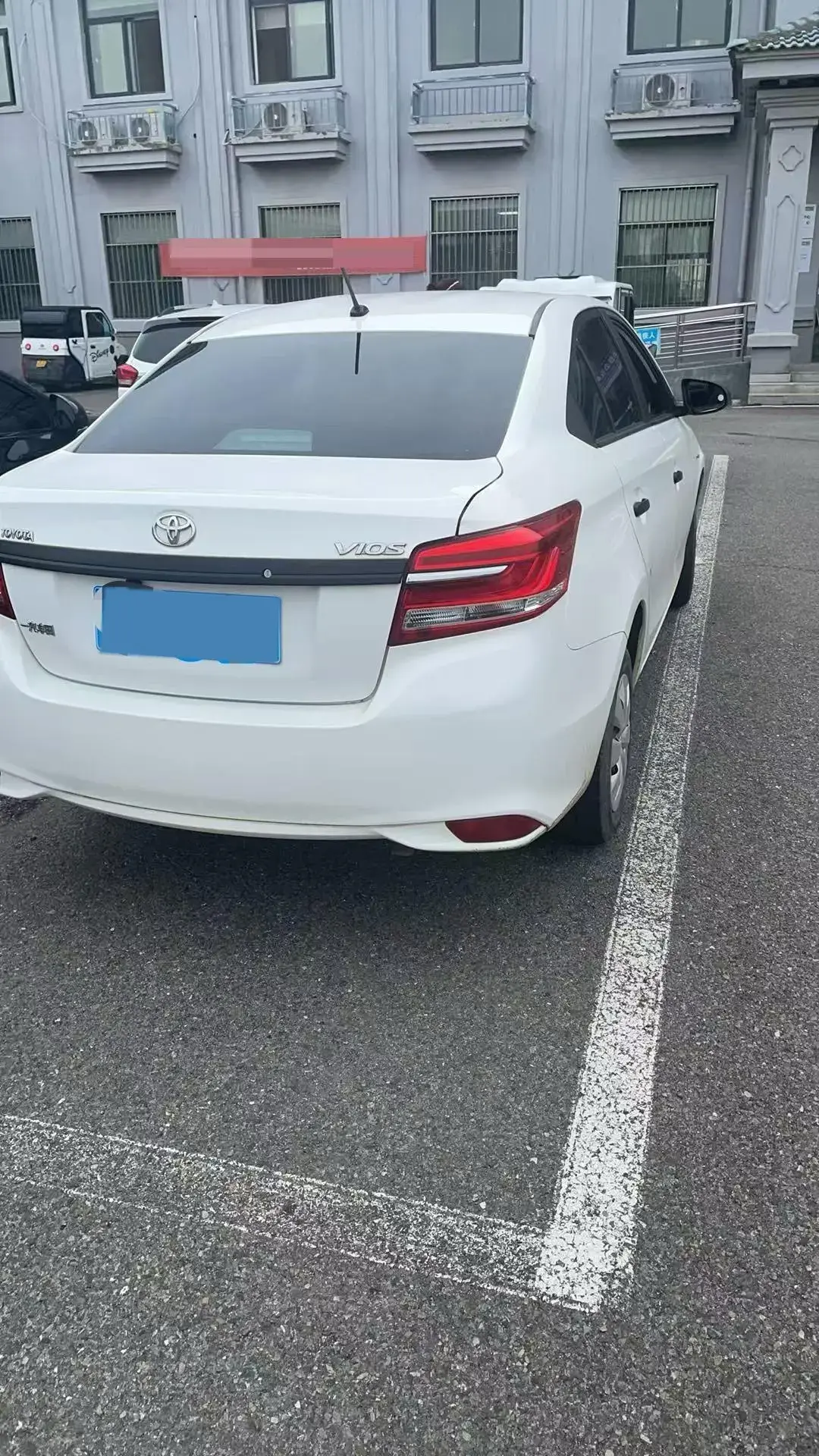 2017 TOYOTA VIOS thumbnail 4