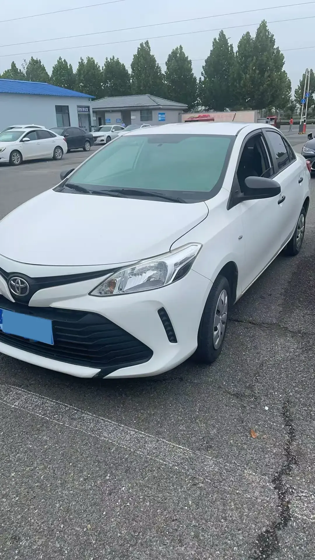 2017 TOYOTA VIOS view 1