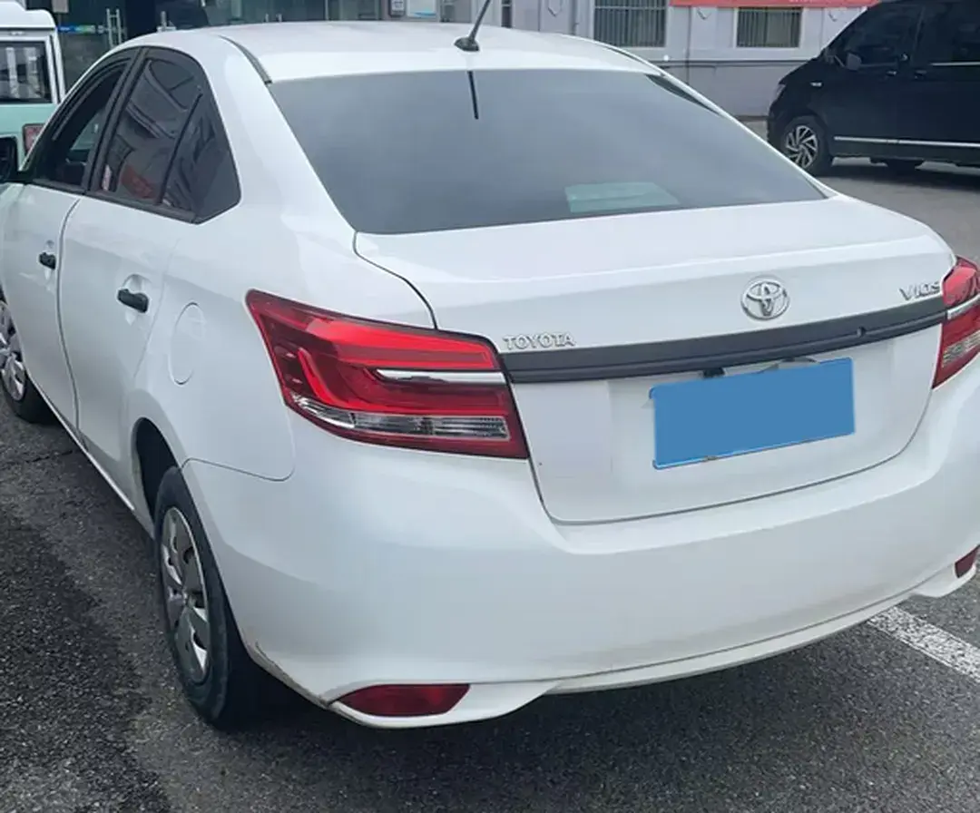 2017 TOYOTA VIOS thumbnail 3
