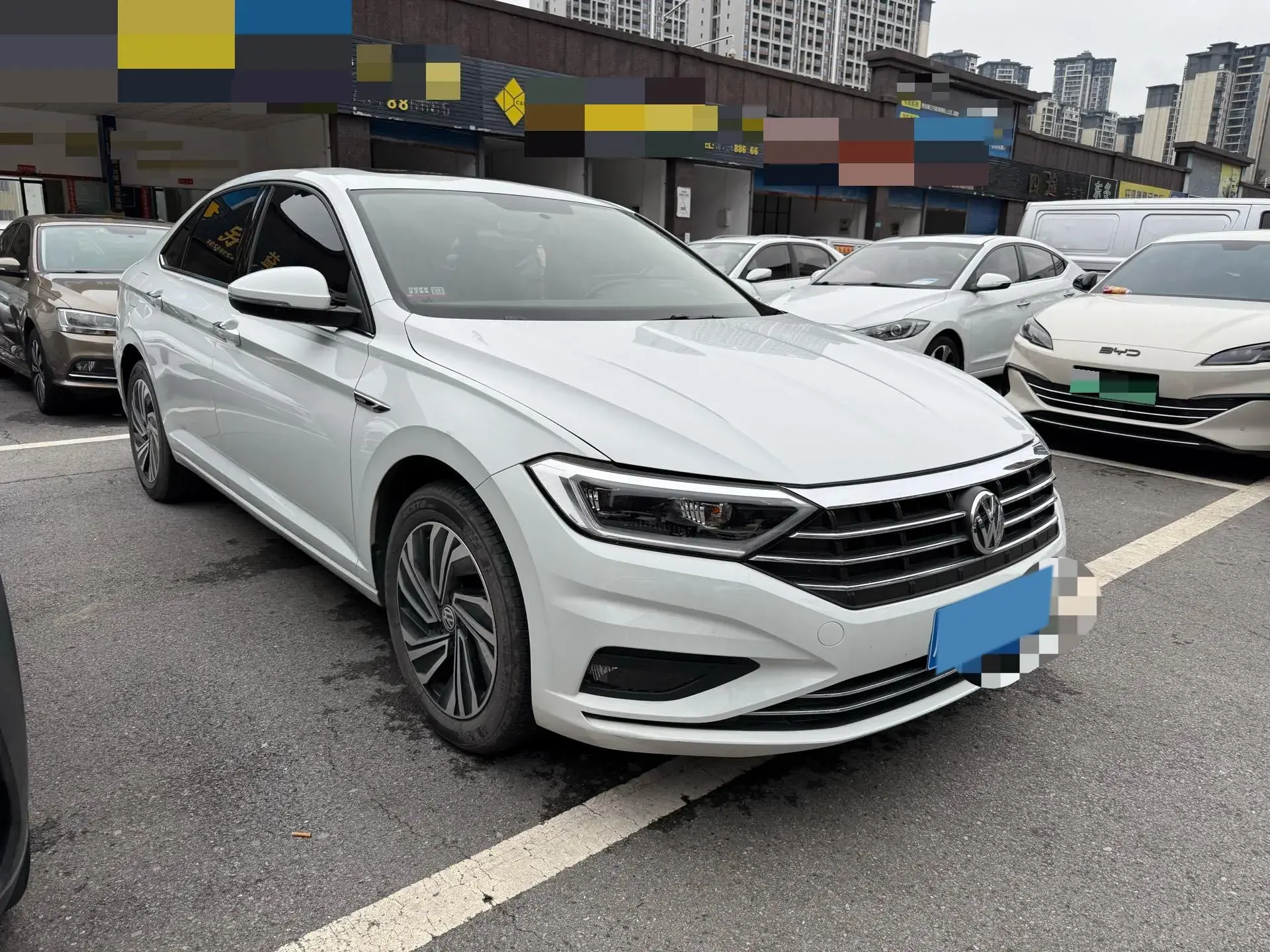 2022 VOLKSWAGEN SAGITAR thumbnail 2