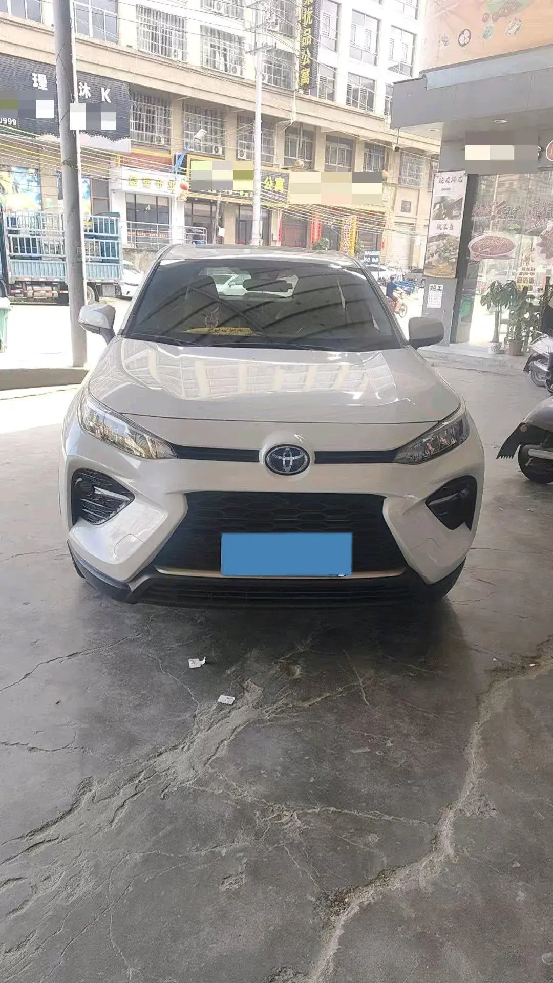 2022 TOYOTA WILDLANDER thumbnail 3