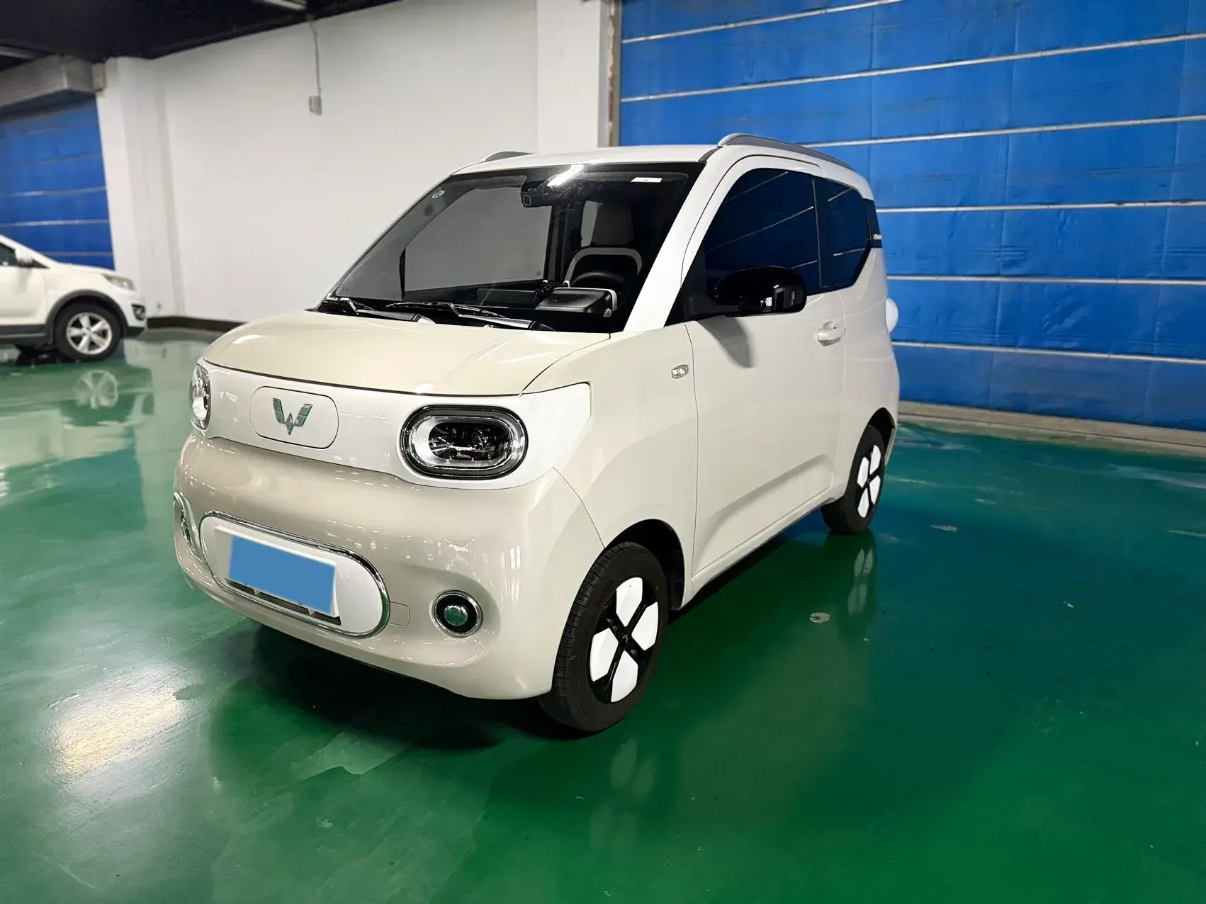 2024 WULING HONGGUANG view 1