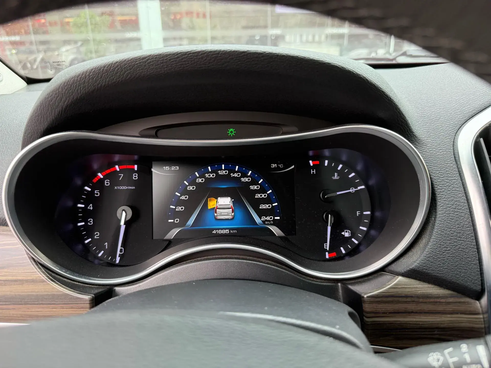 2017 HAVAL H9 thumbnail 2