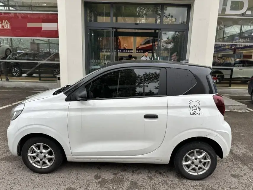 2022 ROEWE CLEVER thumbnail 2