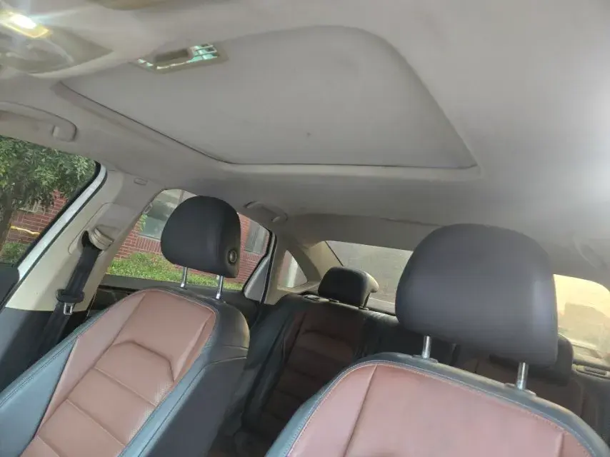 2021 VOLKSWAGEN LAVIDA thumbnail 4