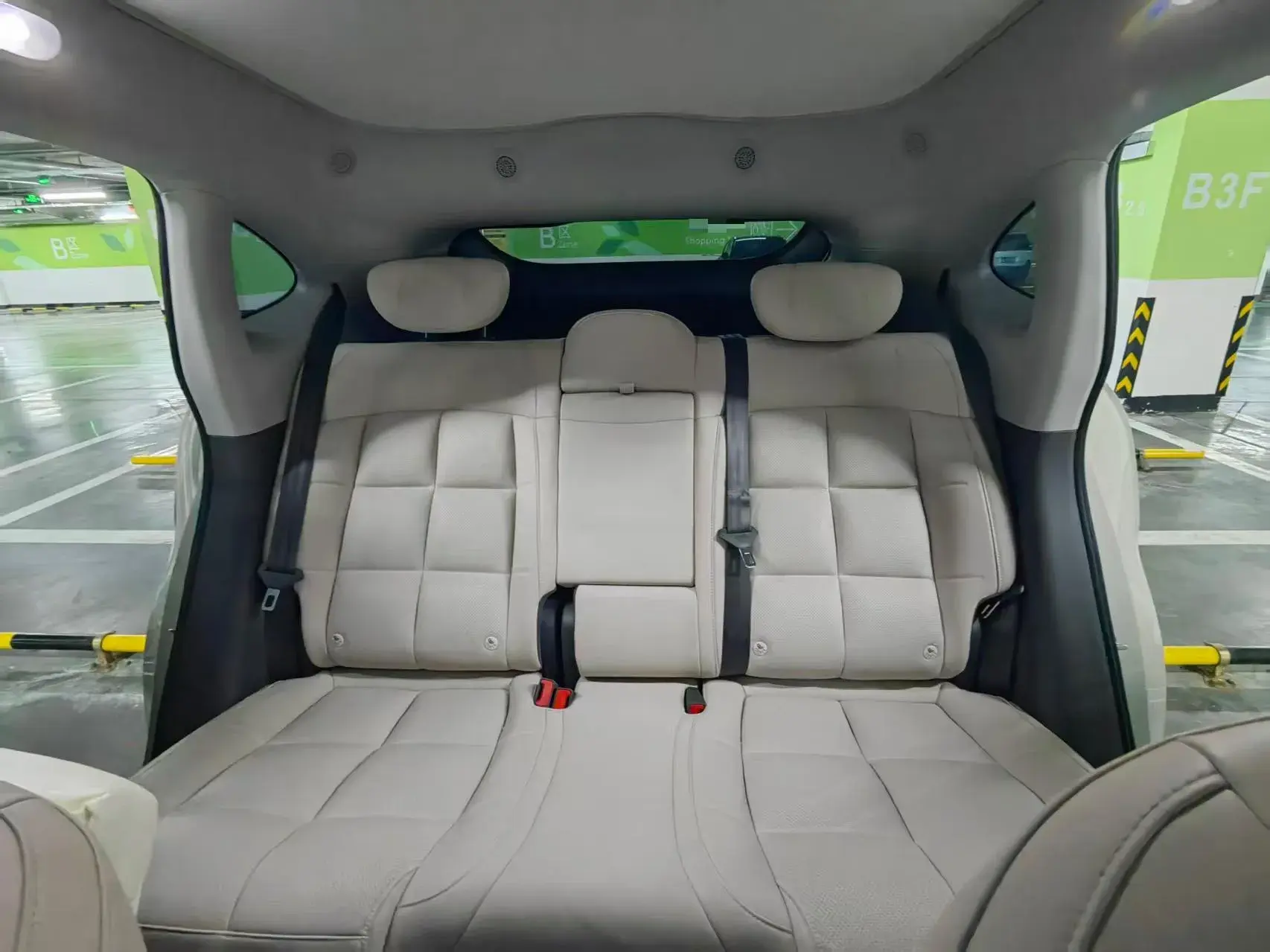 2025 IM LS6 thumbnail 4