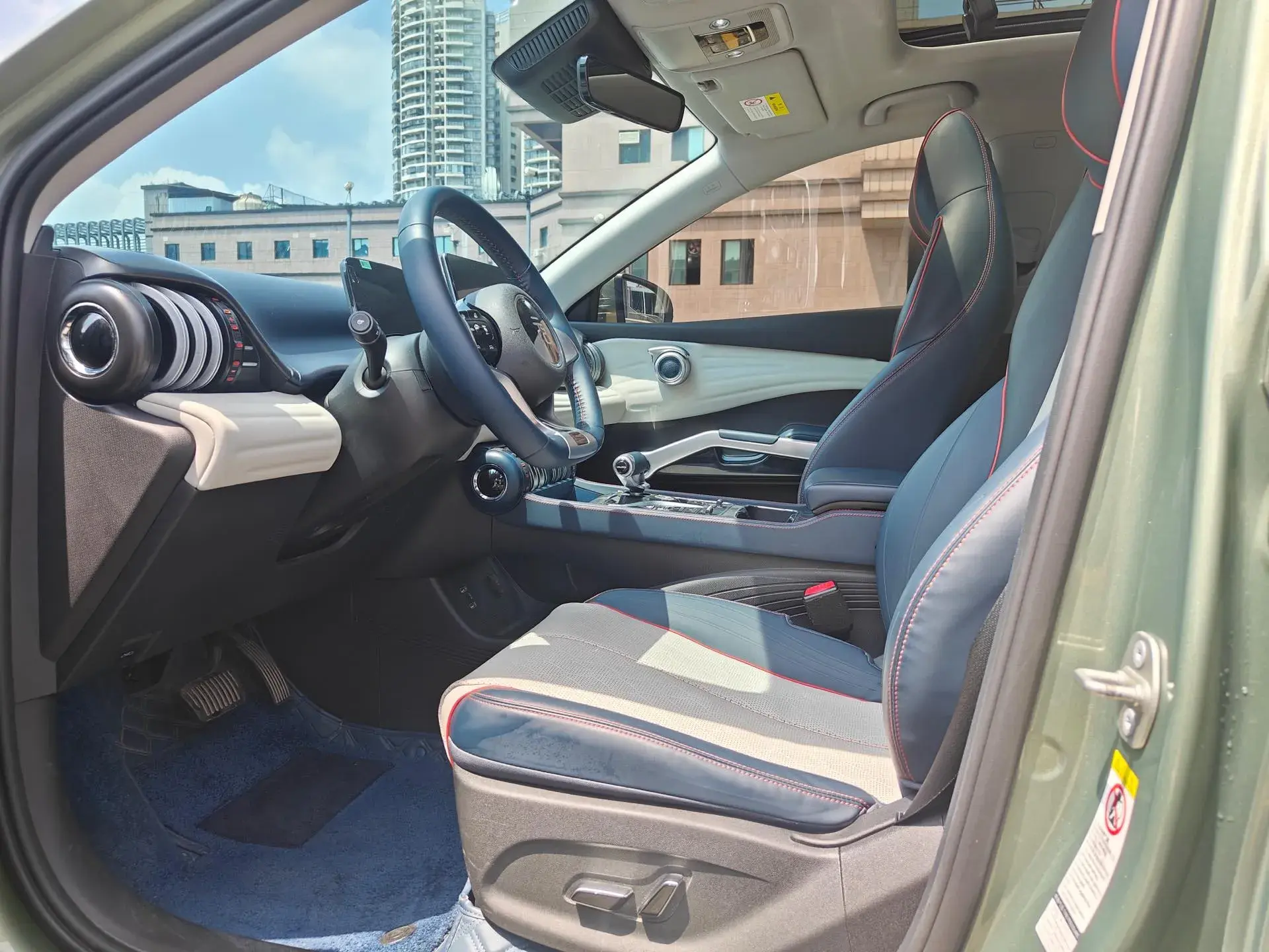 2022 BYD YUAN thumbnail 3