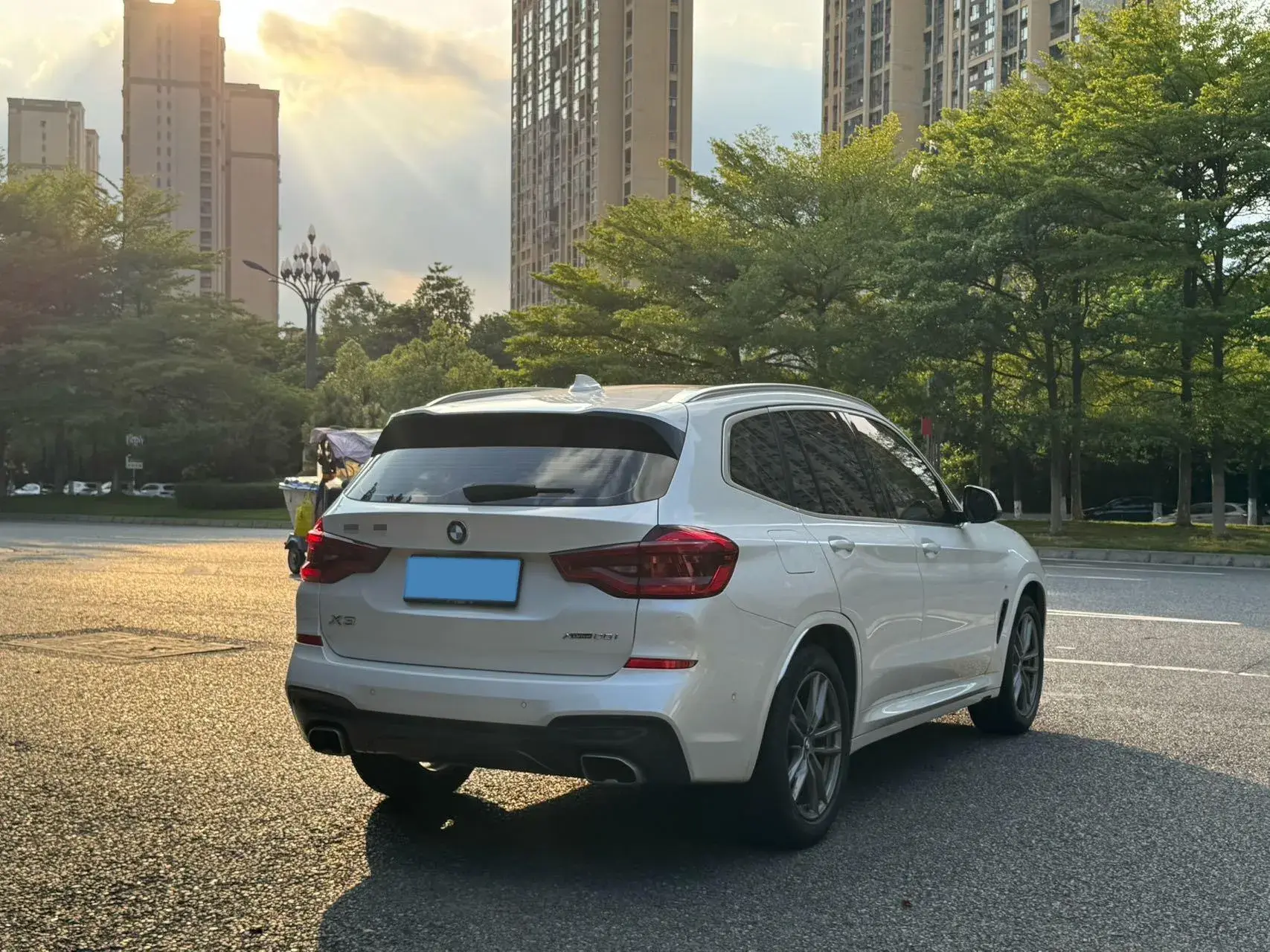 2021 BMW X3 thumbnail 4