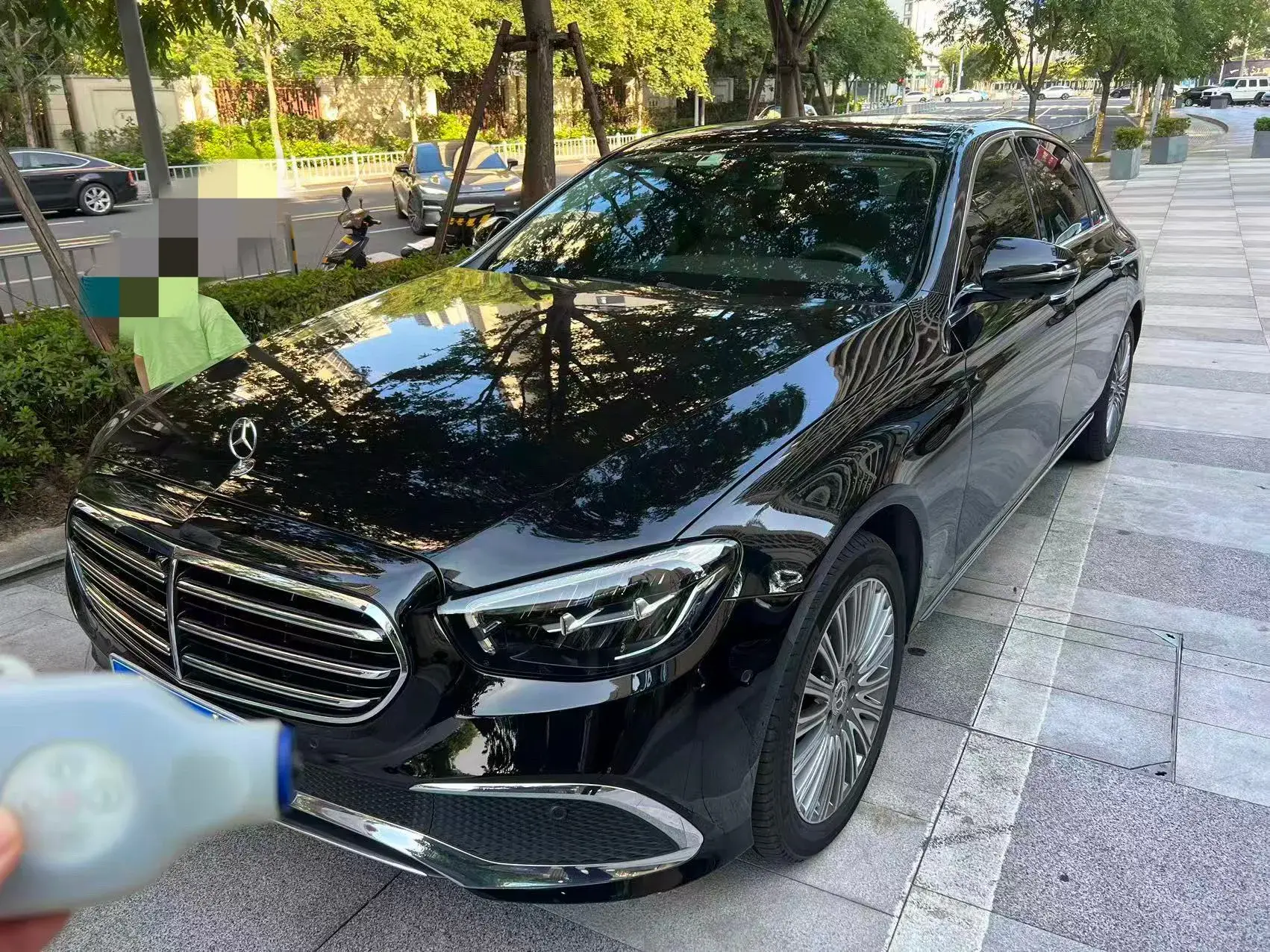2022 MERCEDES-BENZ E view 1