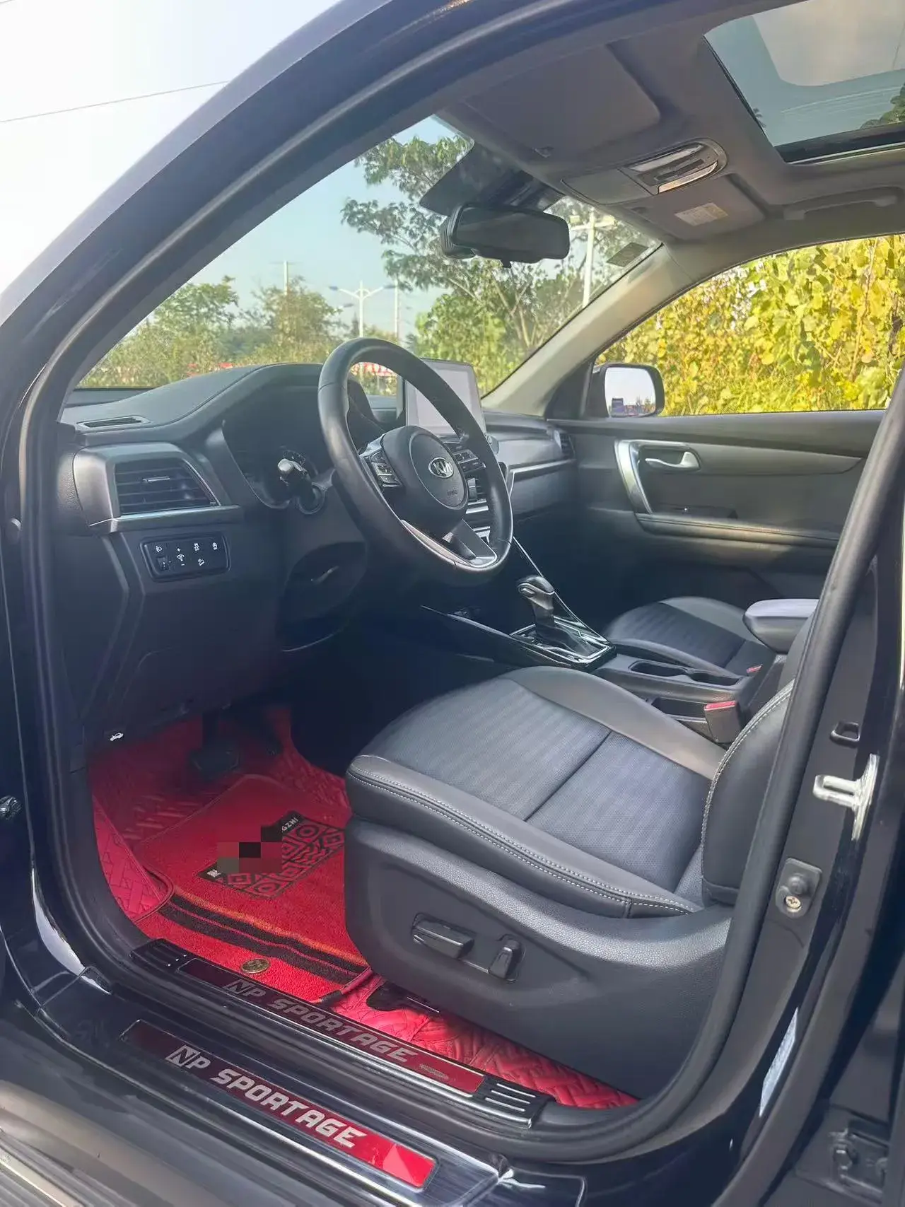 2019 KIA SPORTAGE thumbnail 4