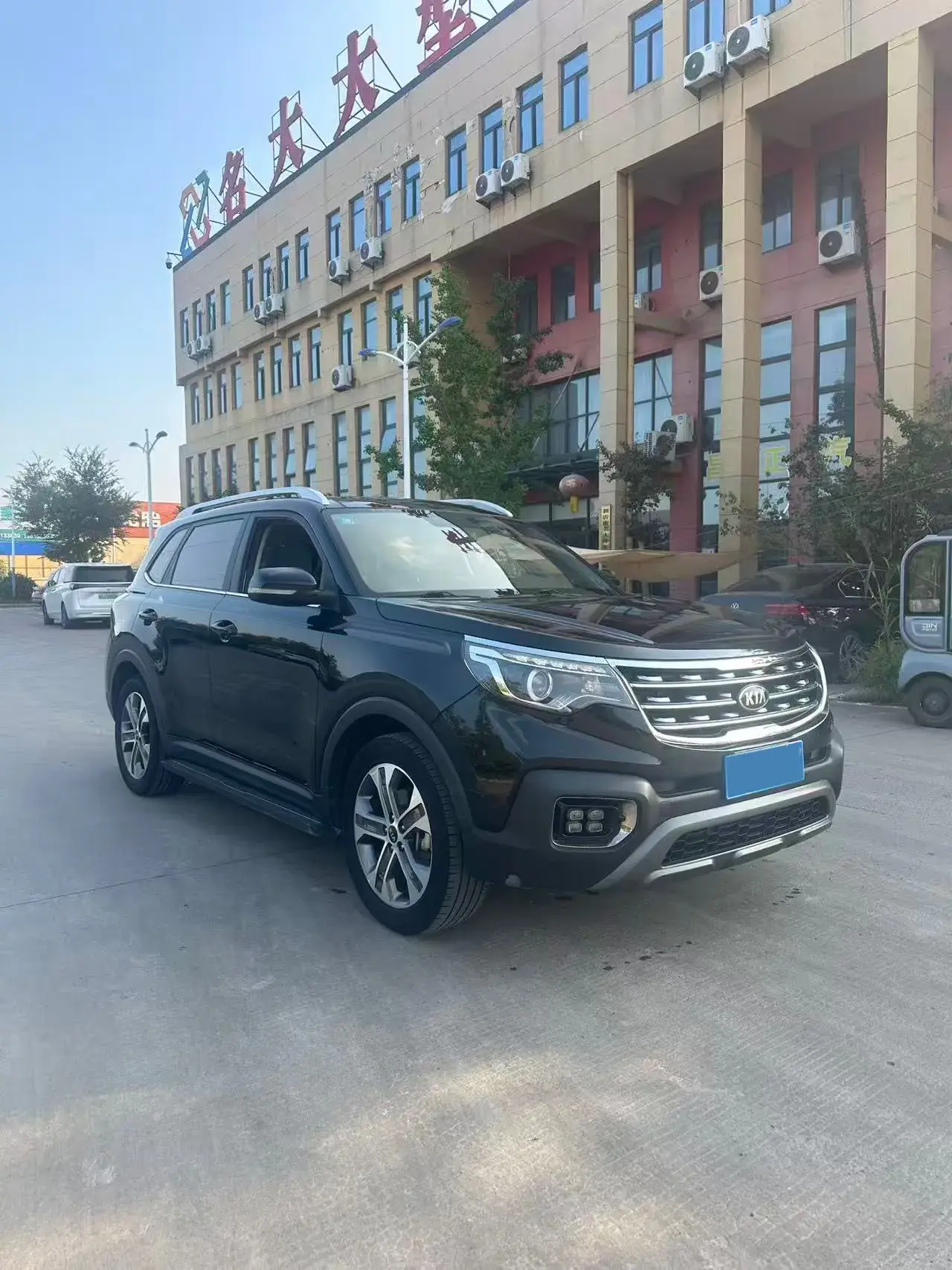 2019 KIA SPORTAGE thumbnail 3