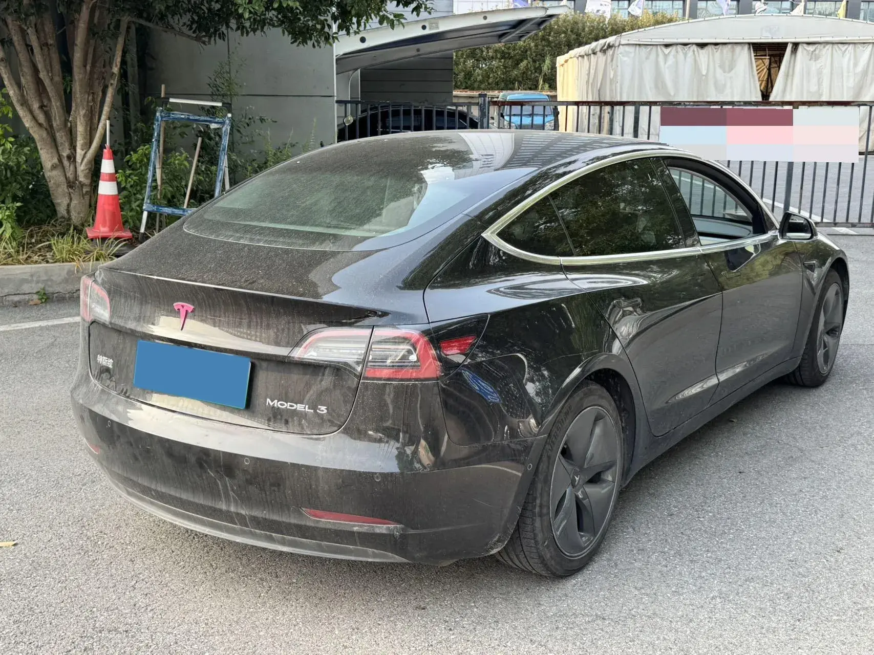 2019 TESLA MODEL thumbnail 4