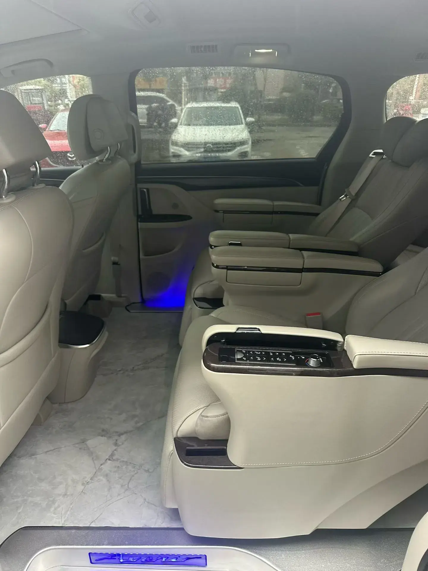 2023 BUICK GL8 thumbnail 4