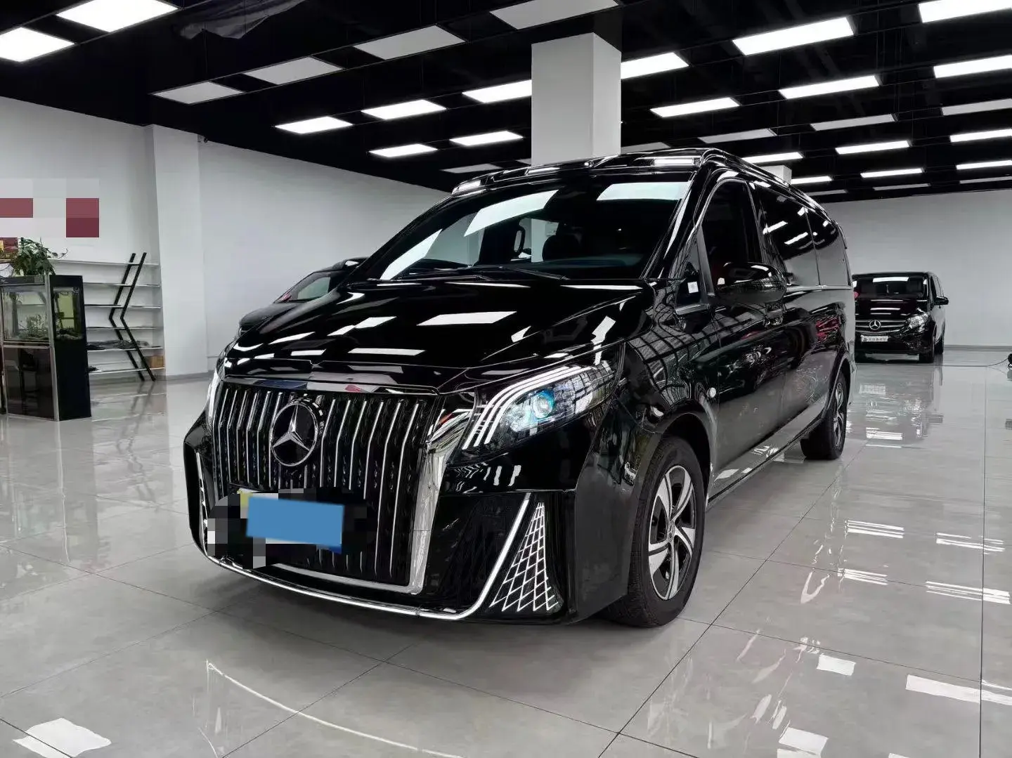 2024 MERCEDES-BENZ VITO view 1