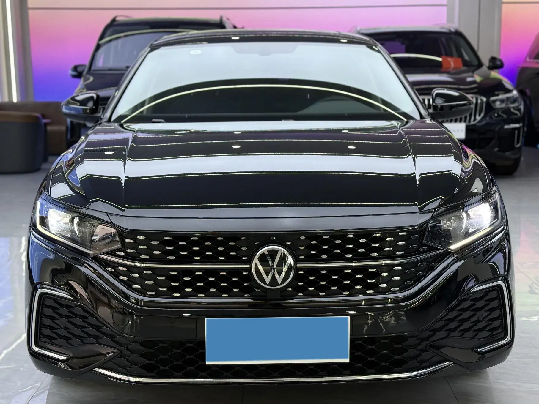 2024 VOLKSWAGEN PASSAT thumbnail 2