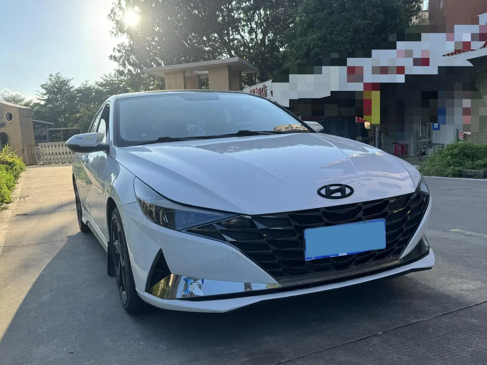 2021 HYUNDAI ELANTRA thumbnail 3