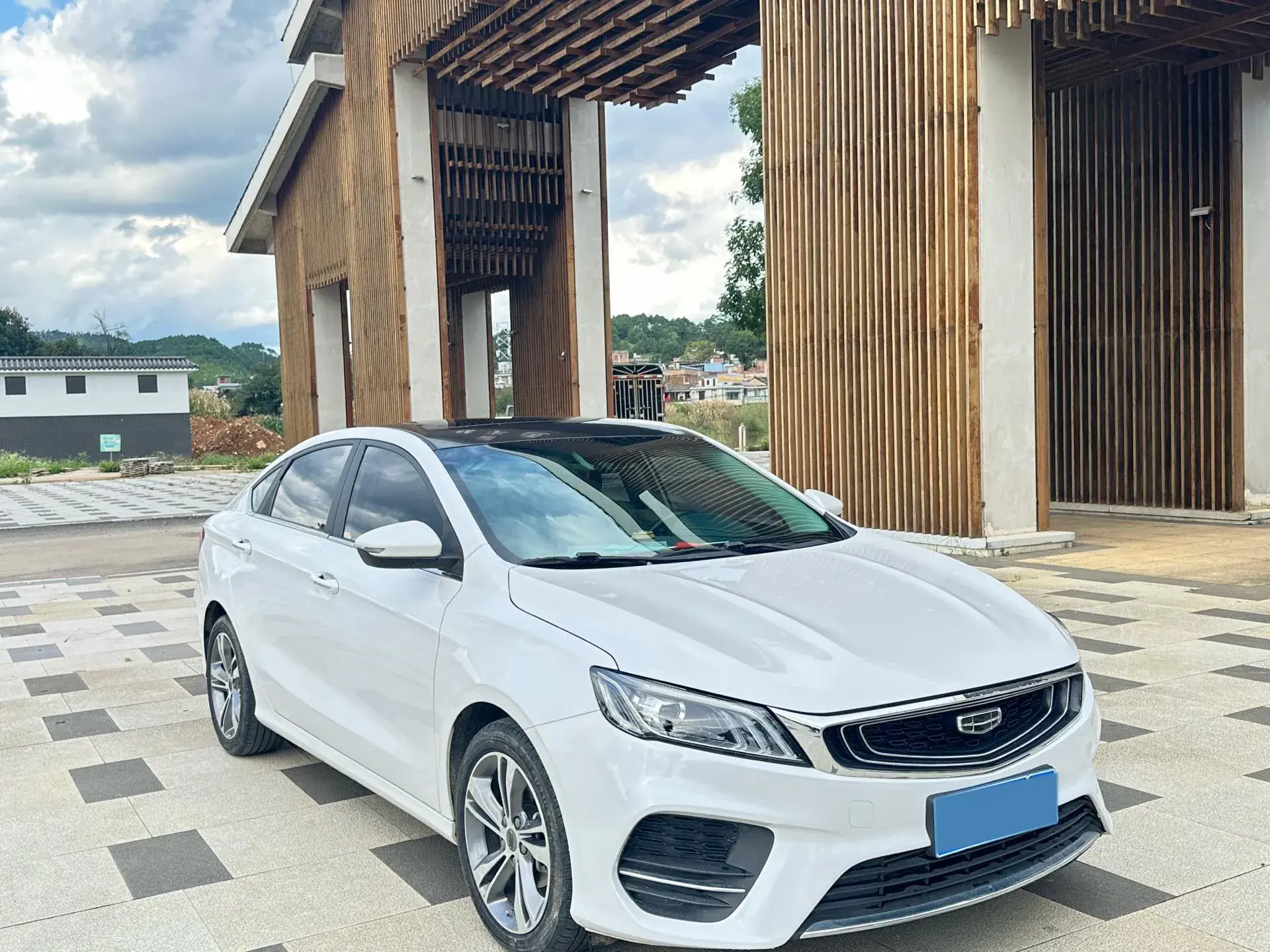 2019 GEELY BINRAY thumbnail 3