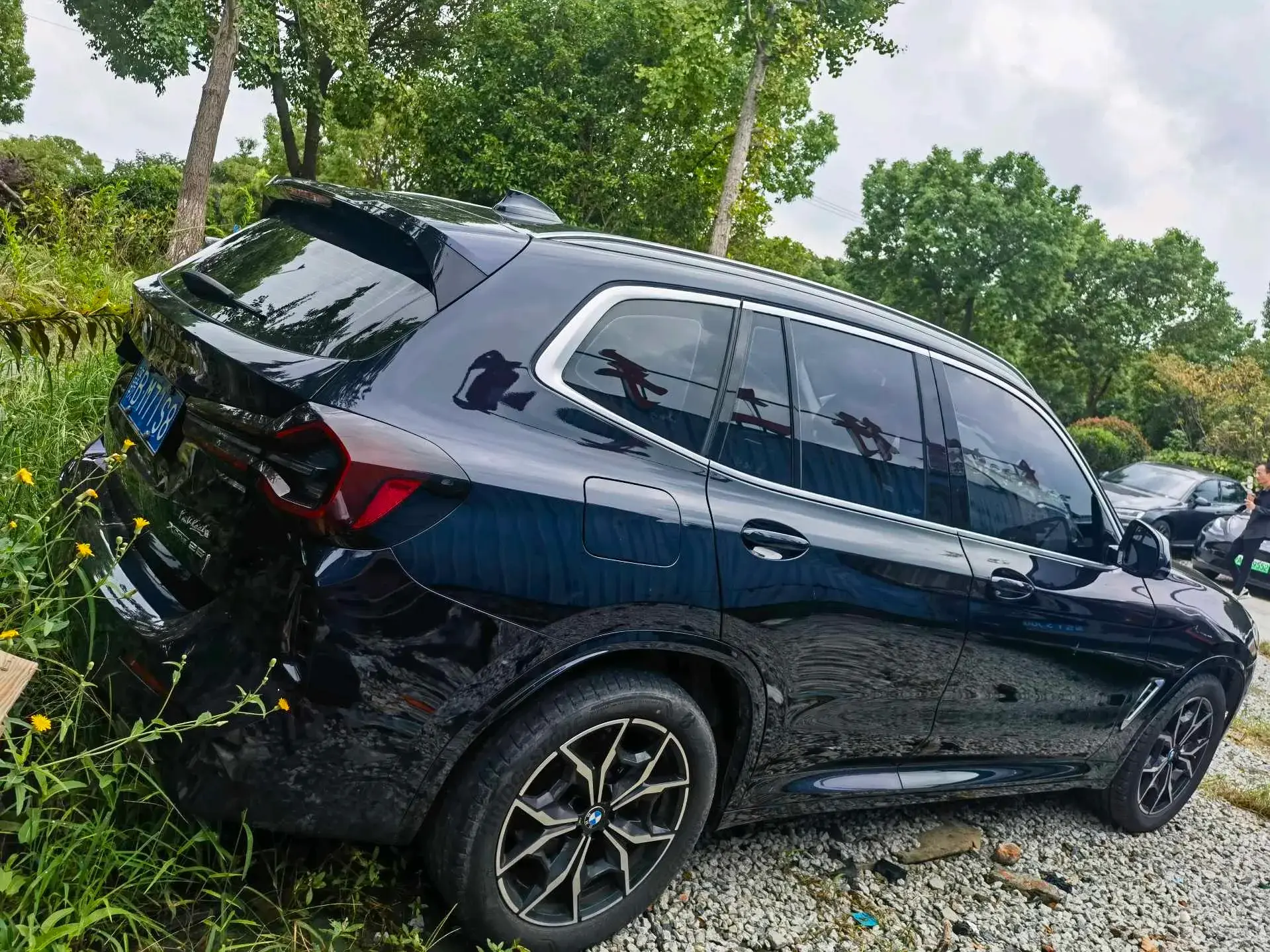 2022 BMW X3 thumbnail 3