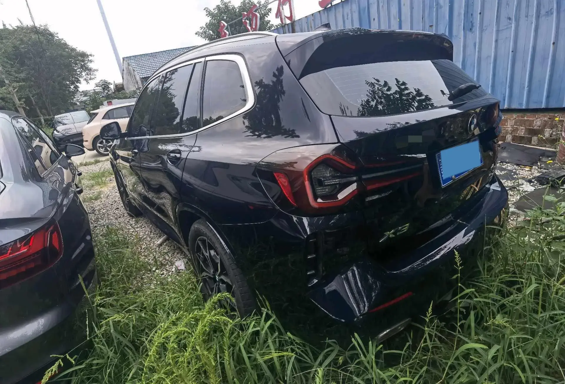 2022 BMW X3 thumbnail 4