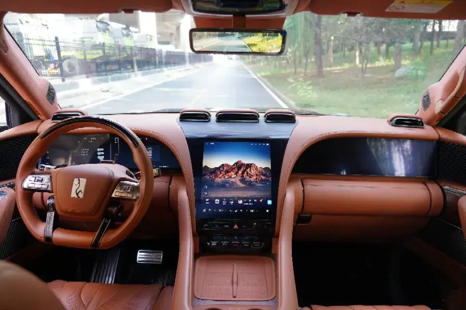 2023 YANGWANG U8 thumbnail 2