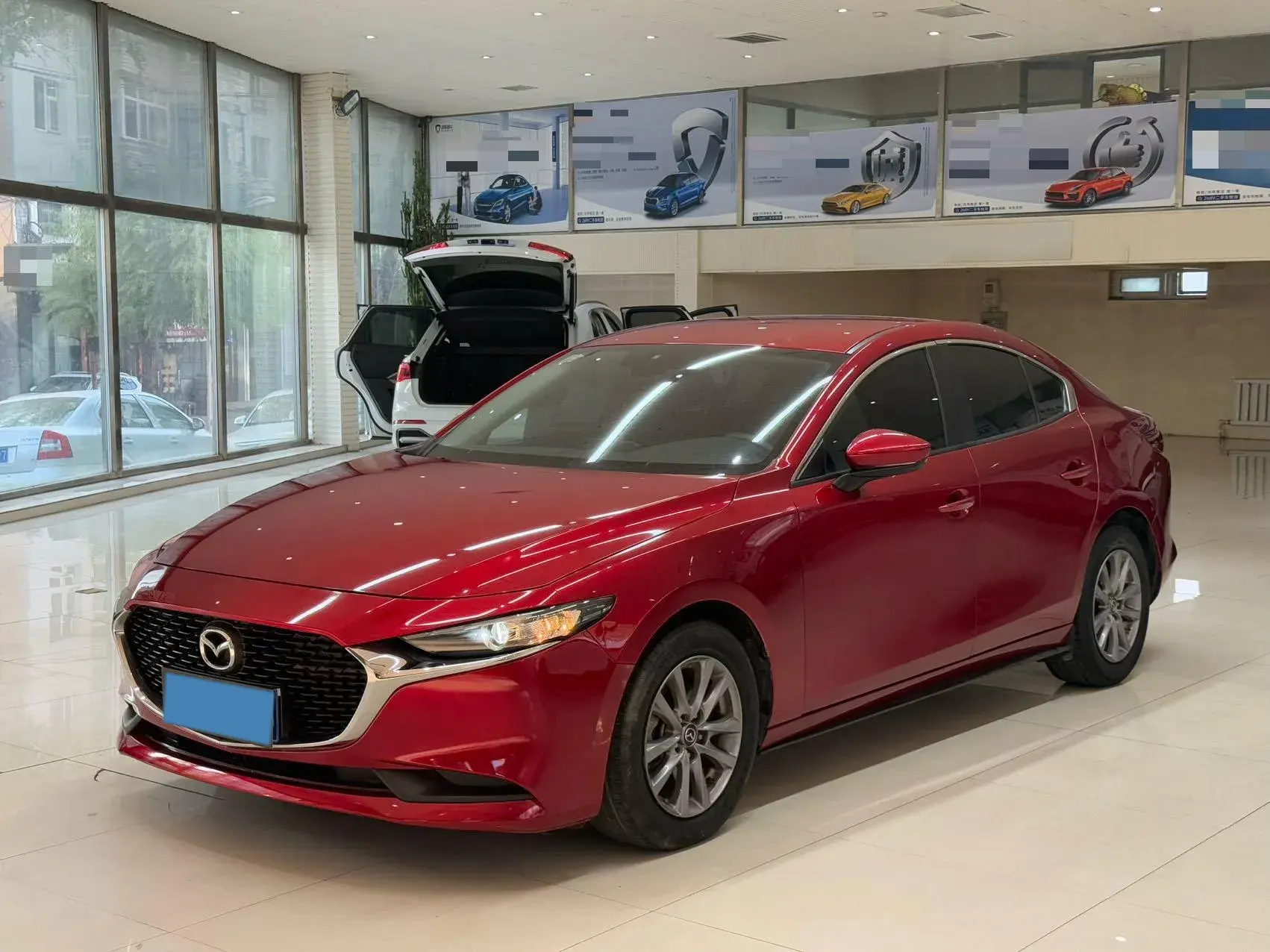 2021 MAZDA 3 view 1