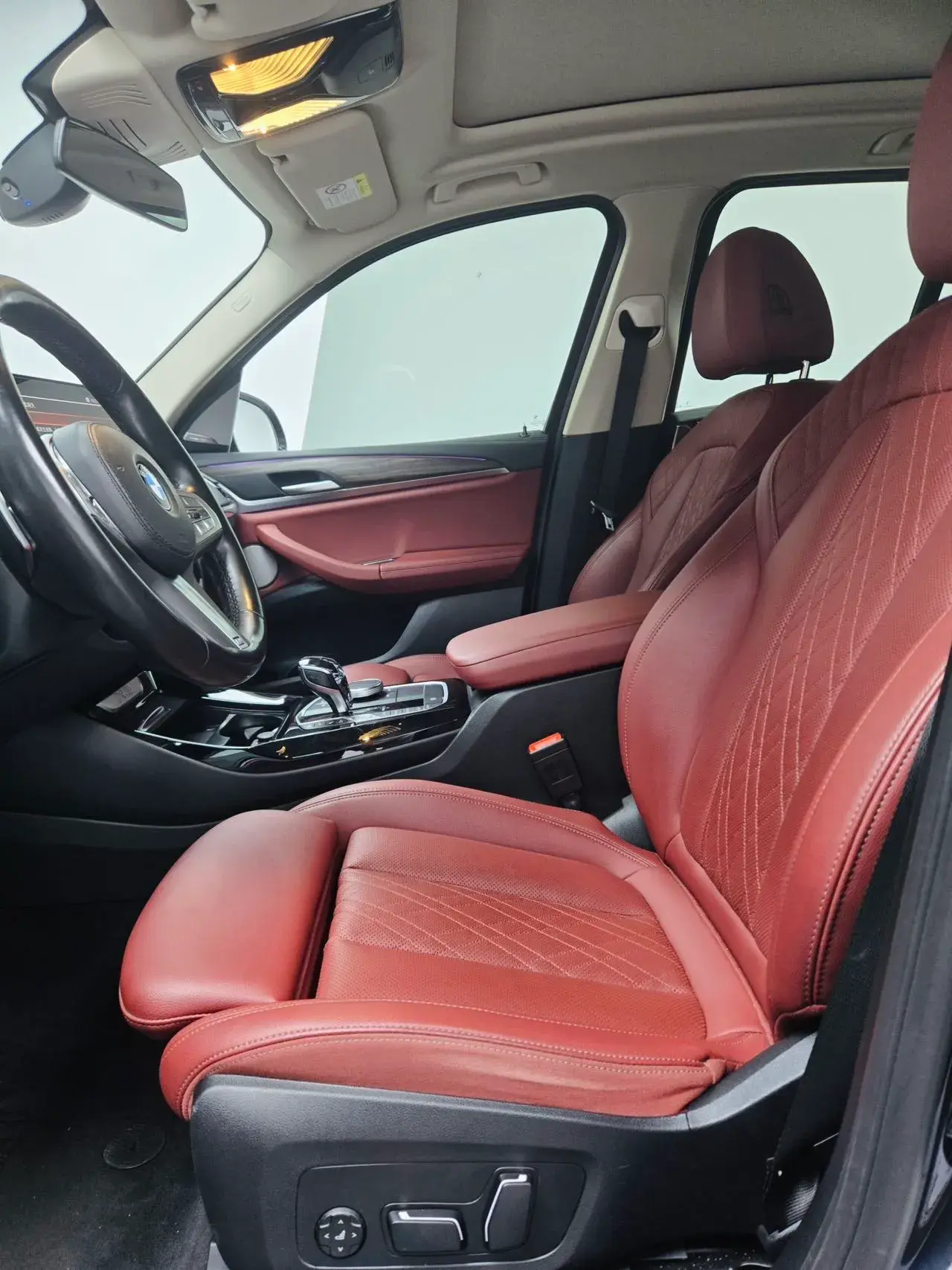 2023 BMW X3 thumbnail 3