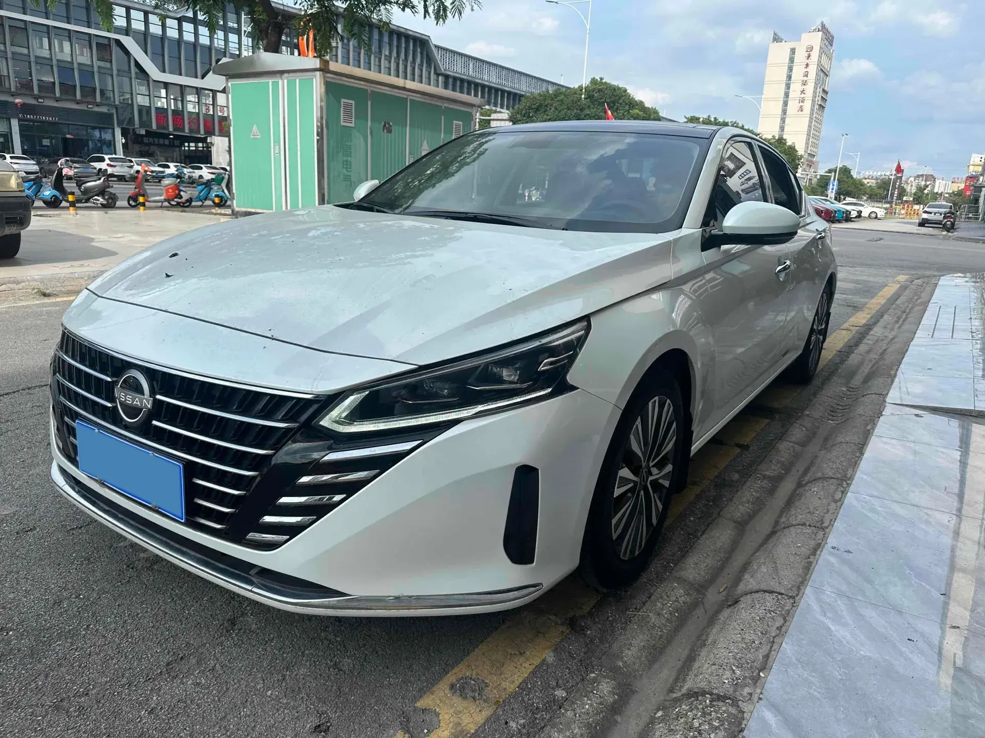 2022 NISSAN TEANA view 1