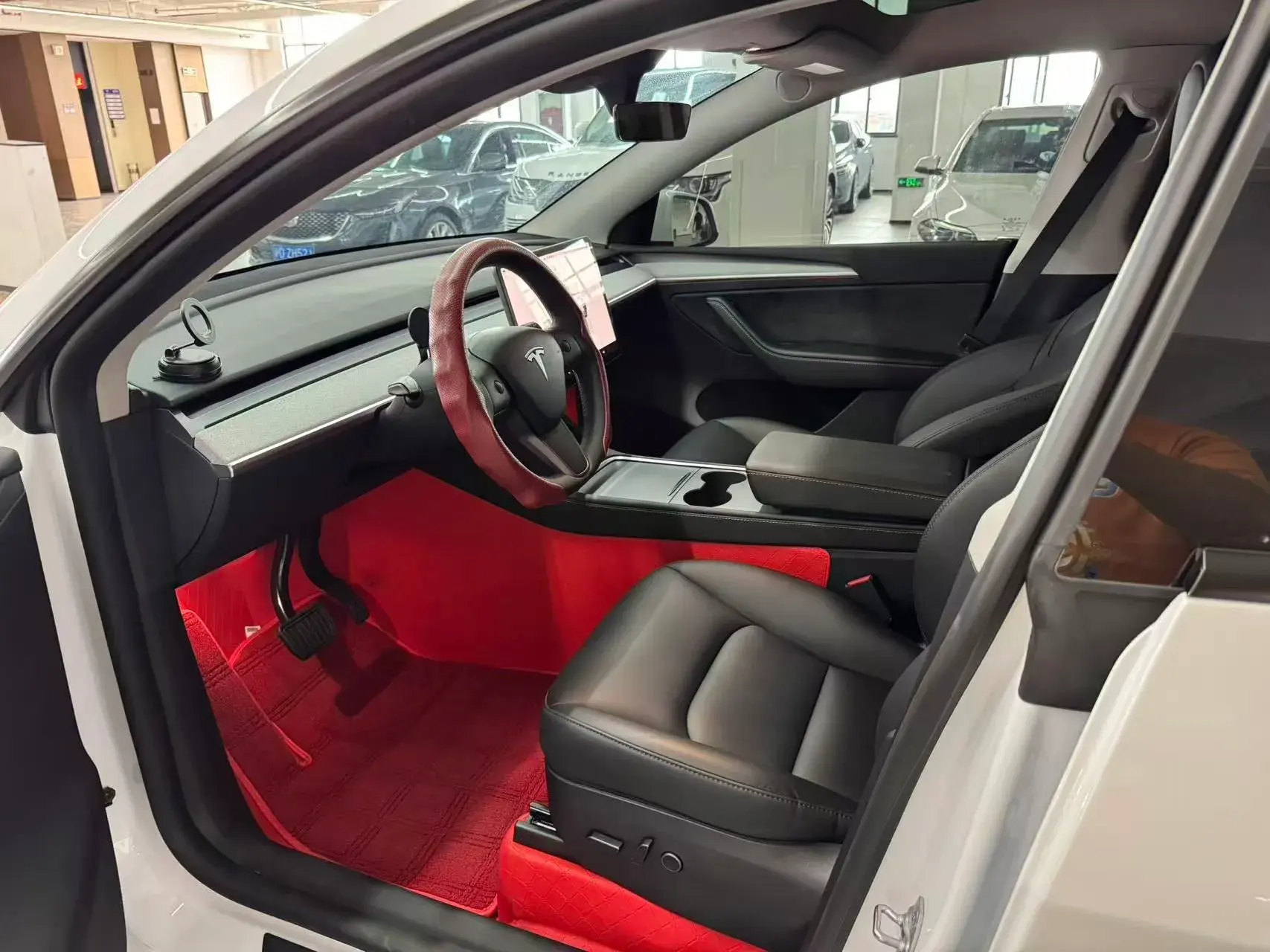 2023 TESLA MODEL thumbnail 4