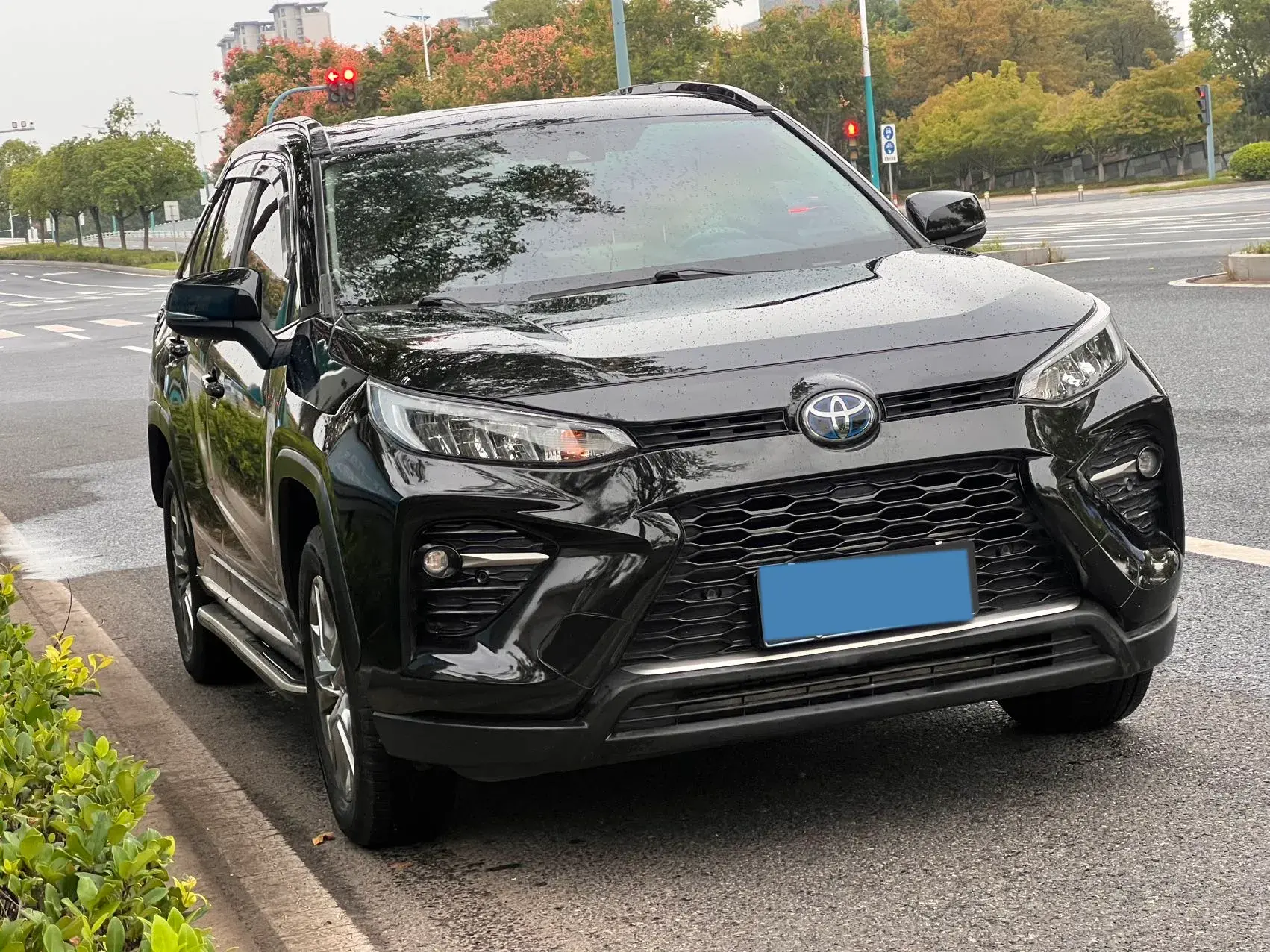 2021 TOYOTA WILDLANDER thumbnail 3