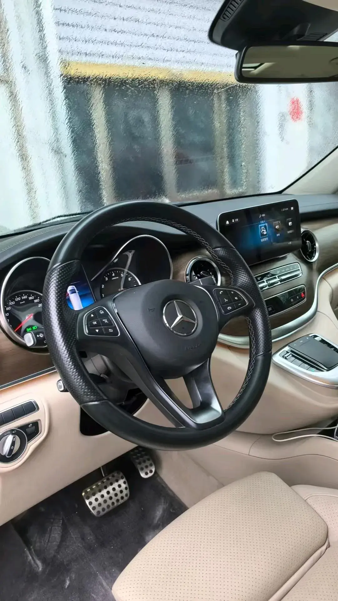 2022 MERCEDES-BENZ V thumbnail 4