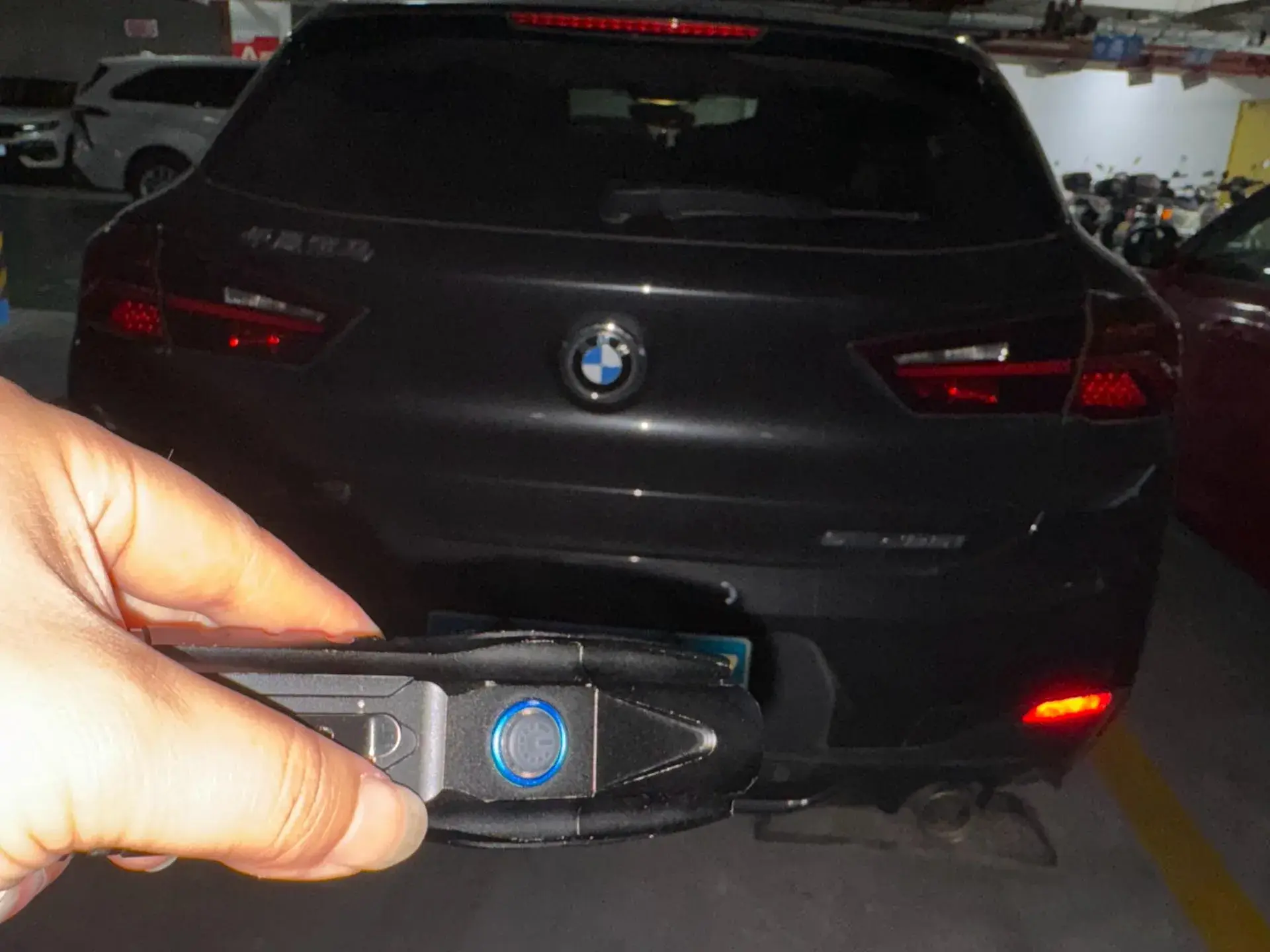 2021 BMW X2 thumbnail 4