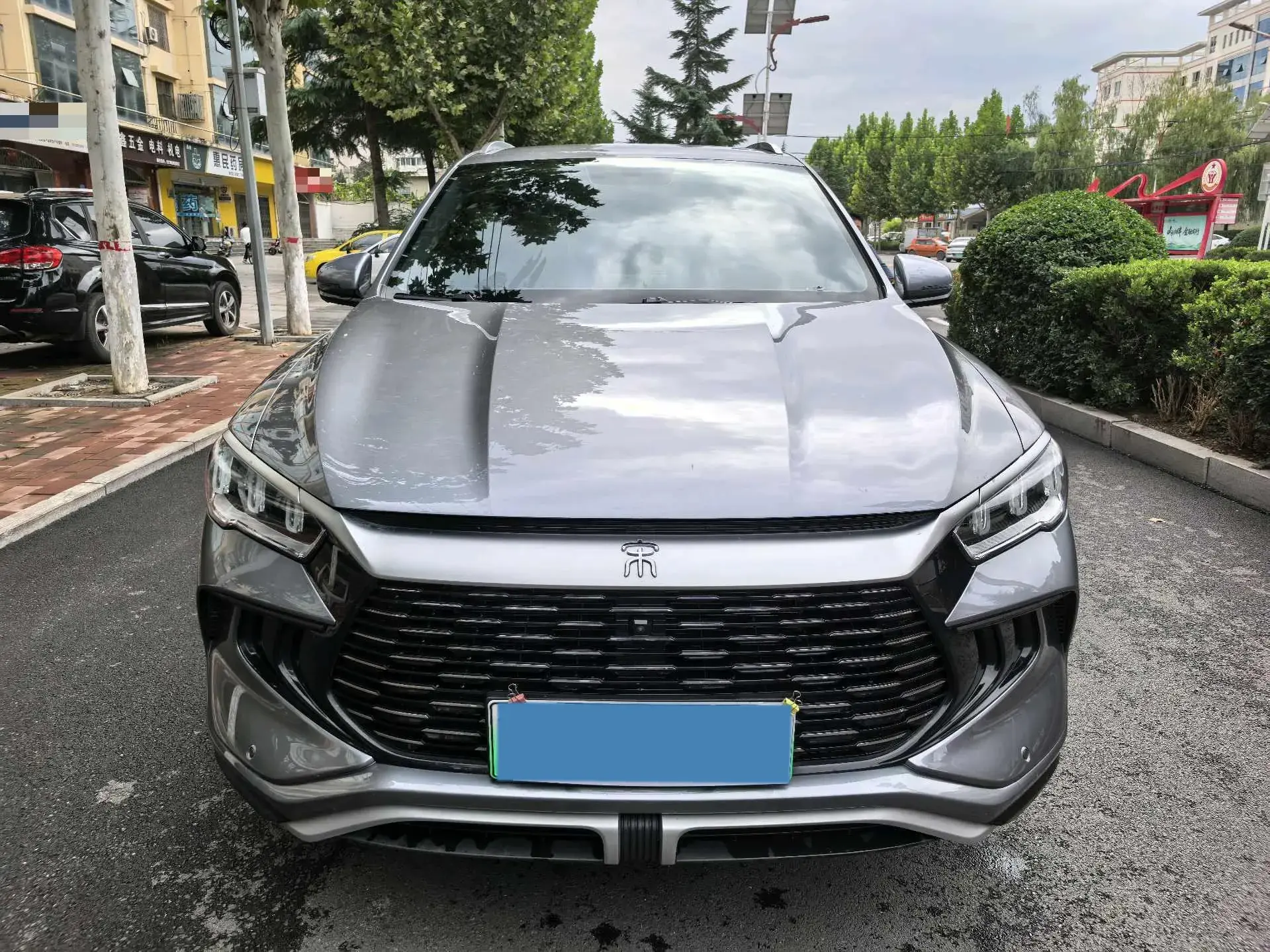 2024 BYD SONG thumbnail 3