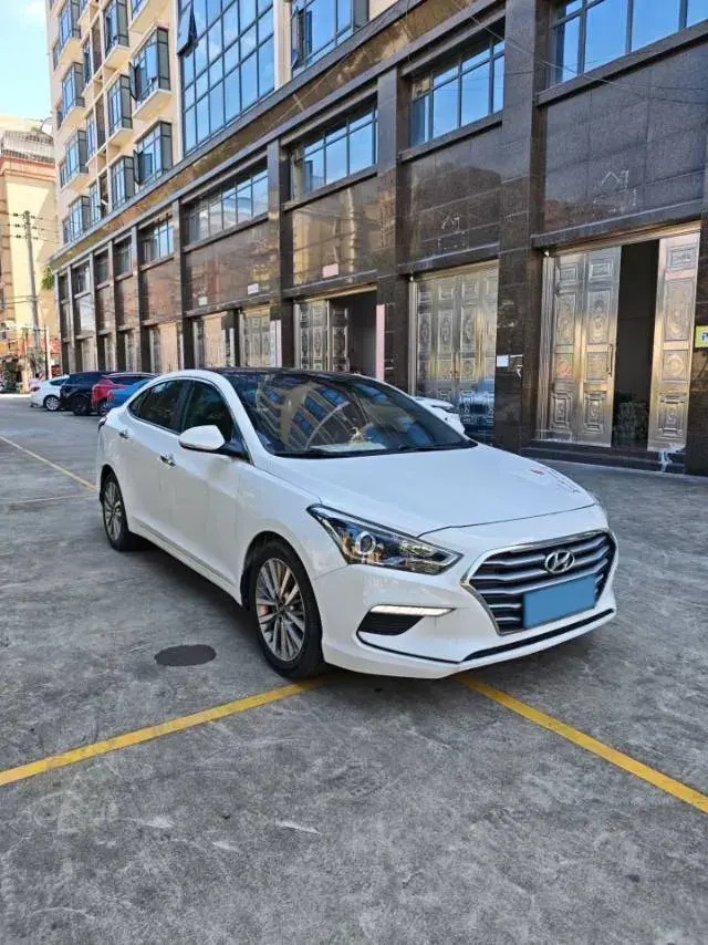 2017 HYUNDAI MISTRA thumbnail 3