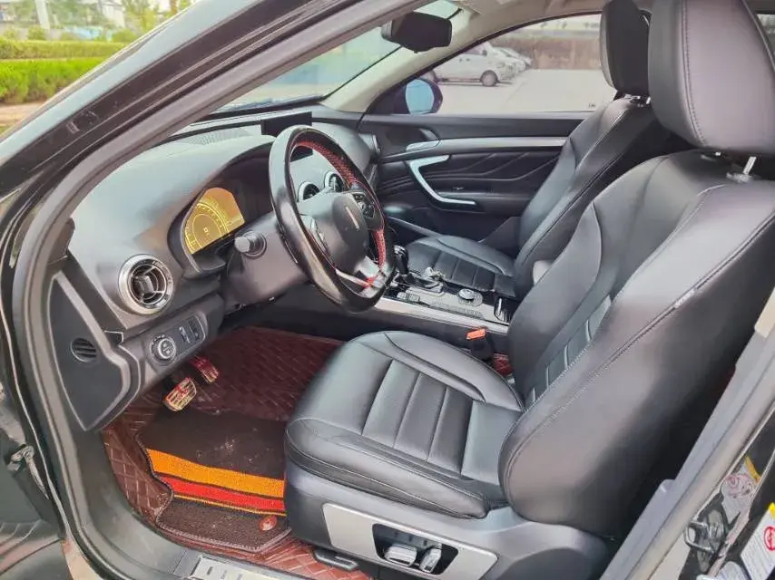 2017 ZOTYE T700 thumbnail 3