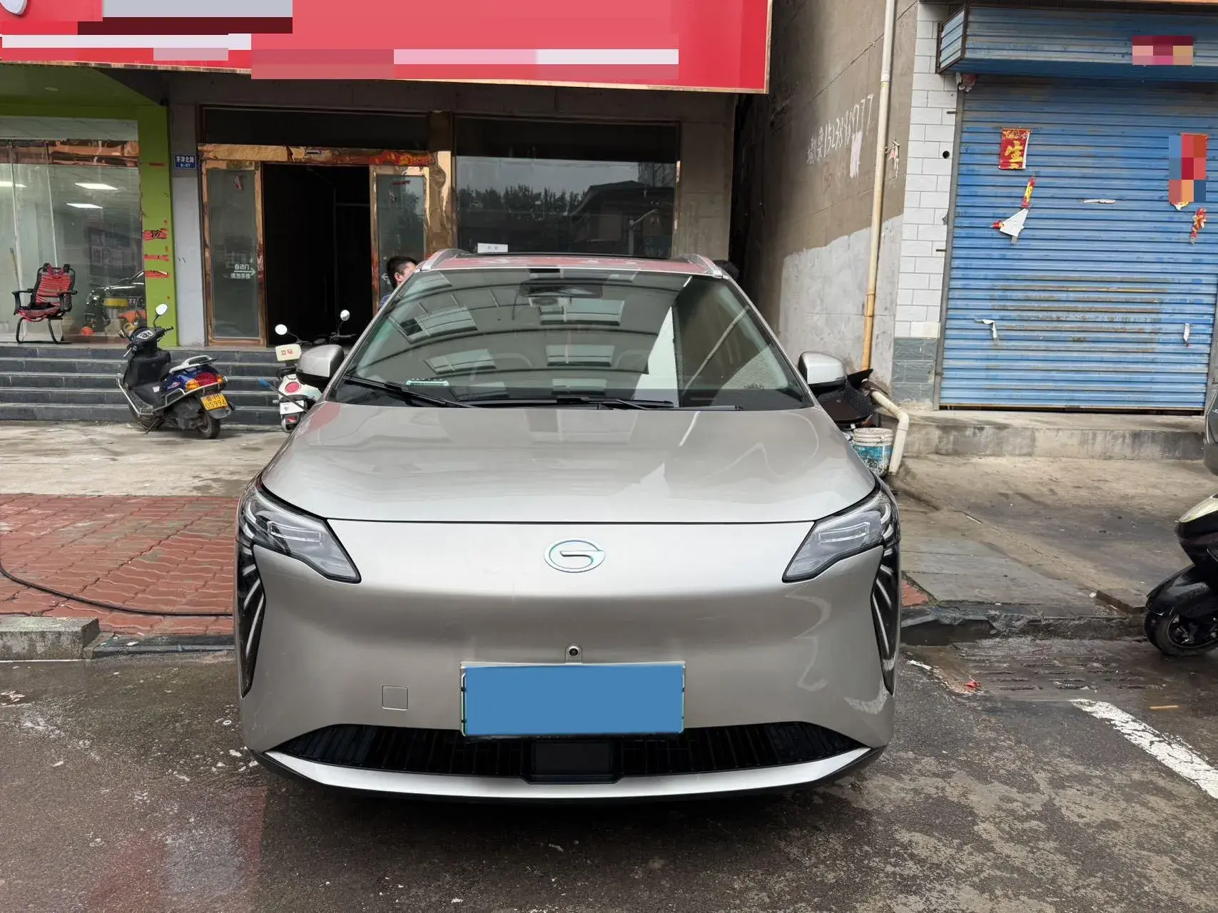 2023 AION Y thumbnail 2