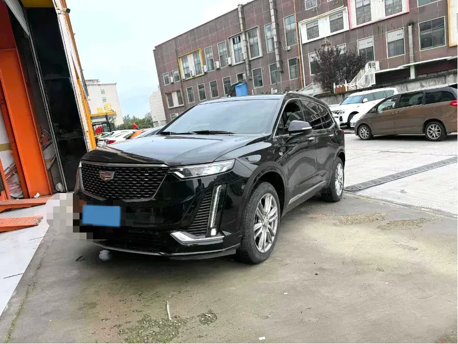 2021 CADILLAC XT6 view 1