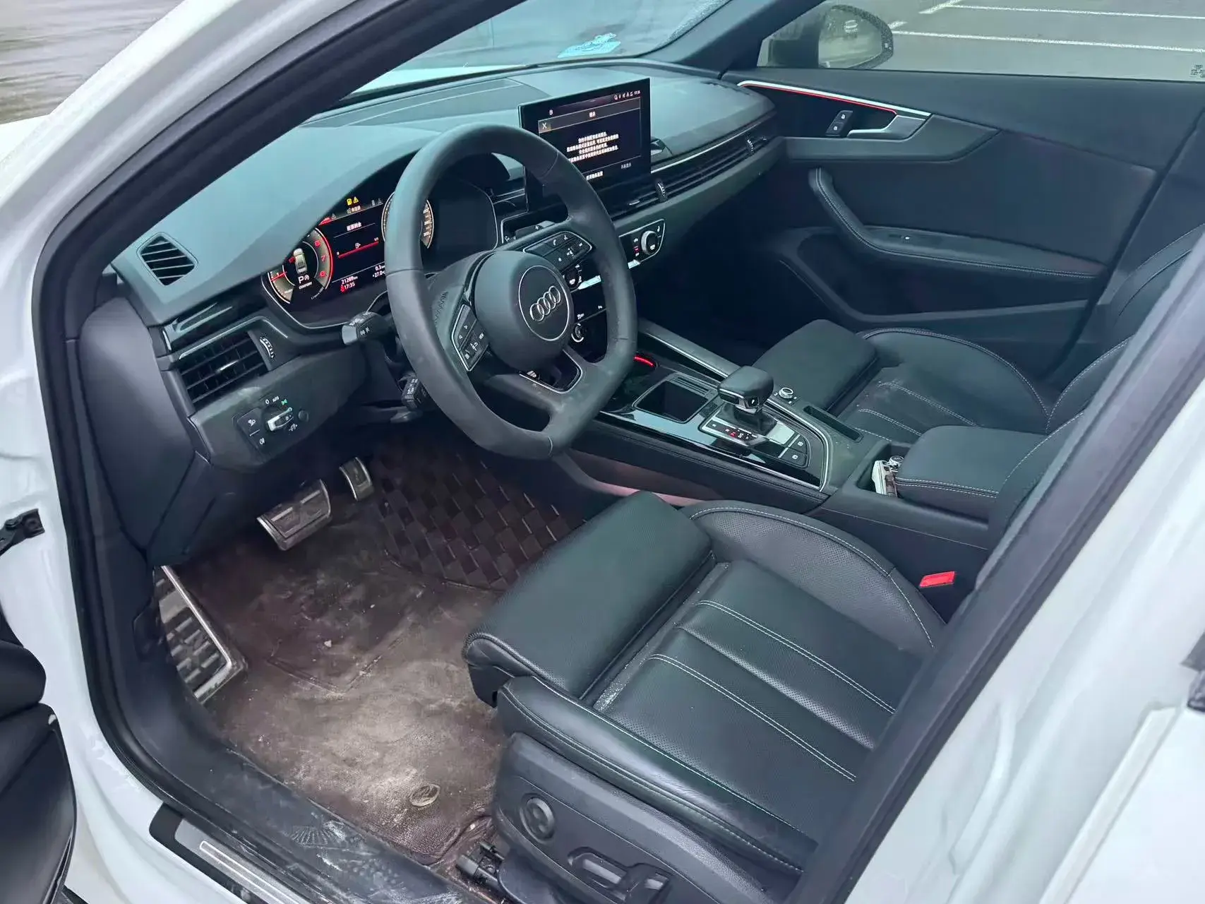 2023 AUDI A4L thumbnail 4