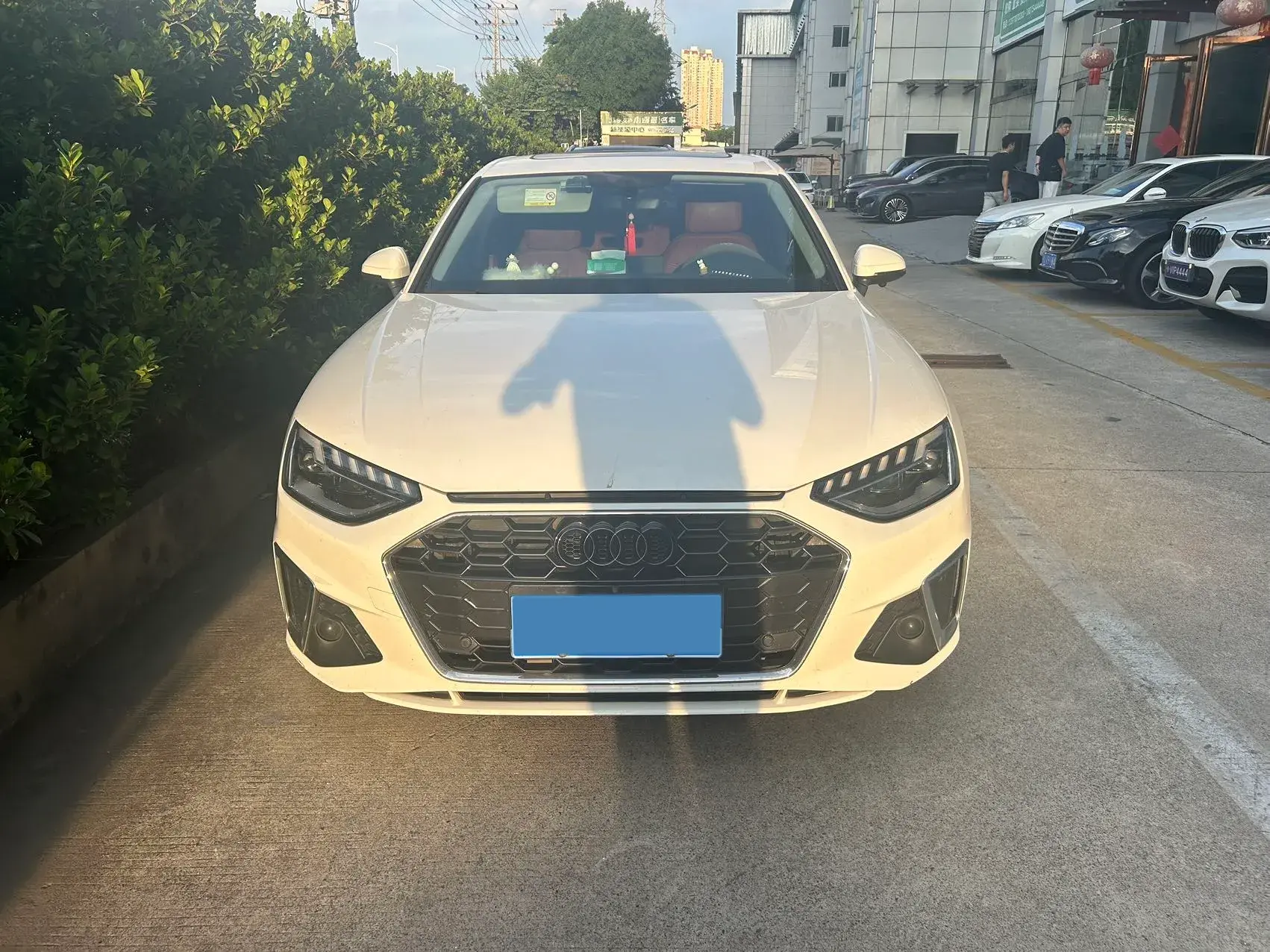 2020 AUDI A4L thumbnail 2