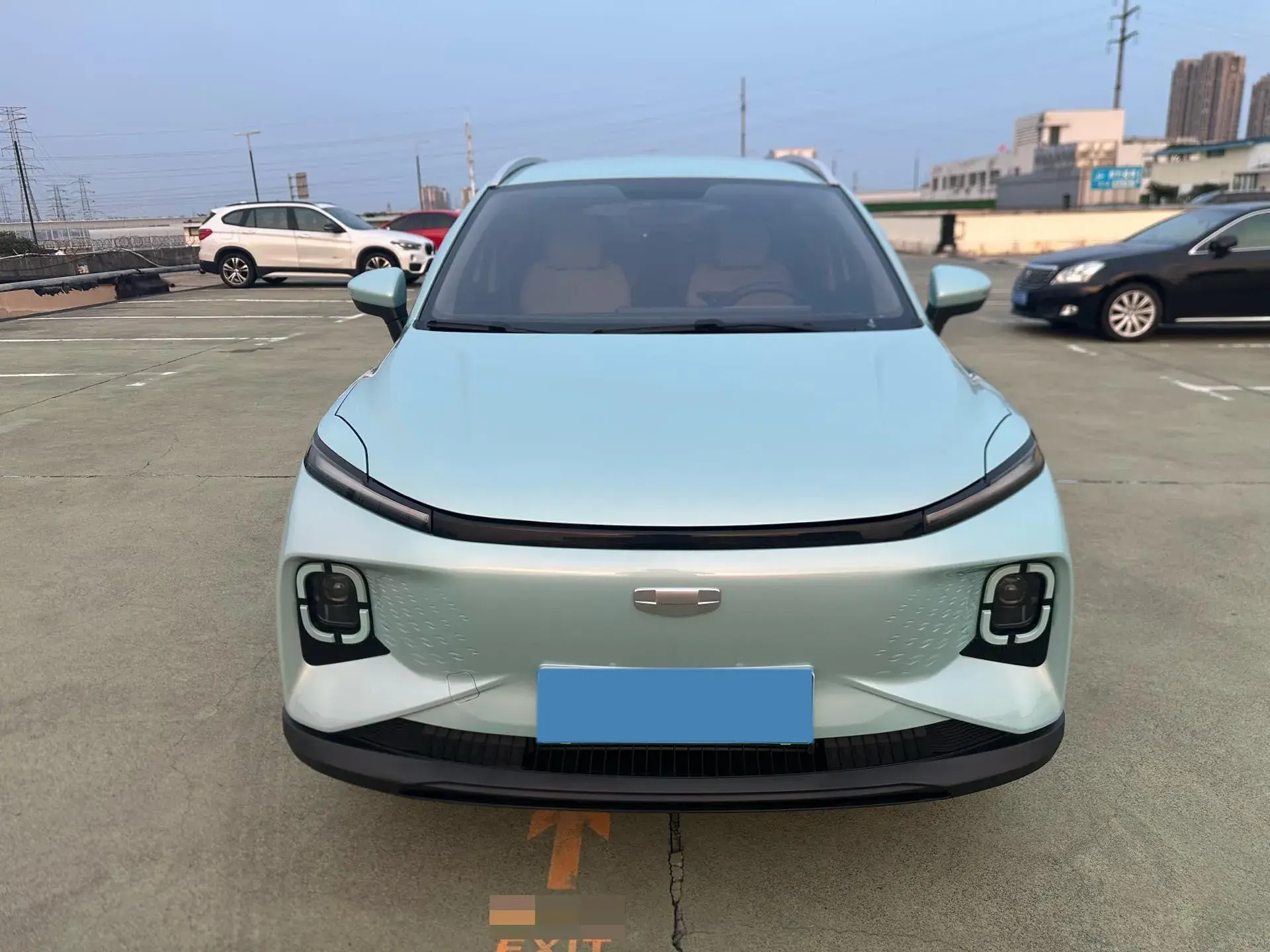 2024 GEOMETRY E thumbnail 2