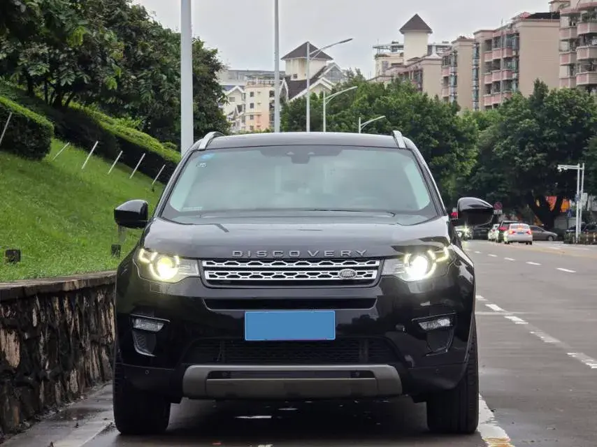 2018 LAND ROVER thumbnail 2