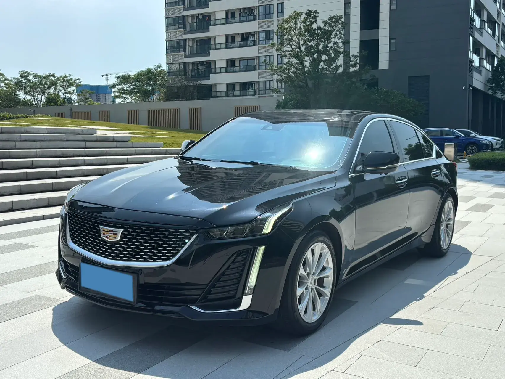 2022 CADILLAC CT5 view 1