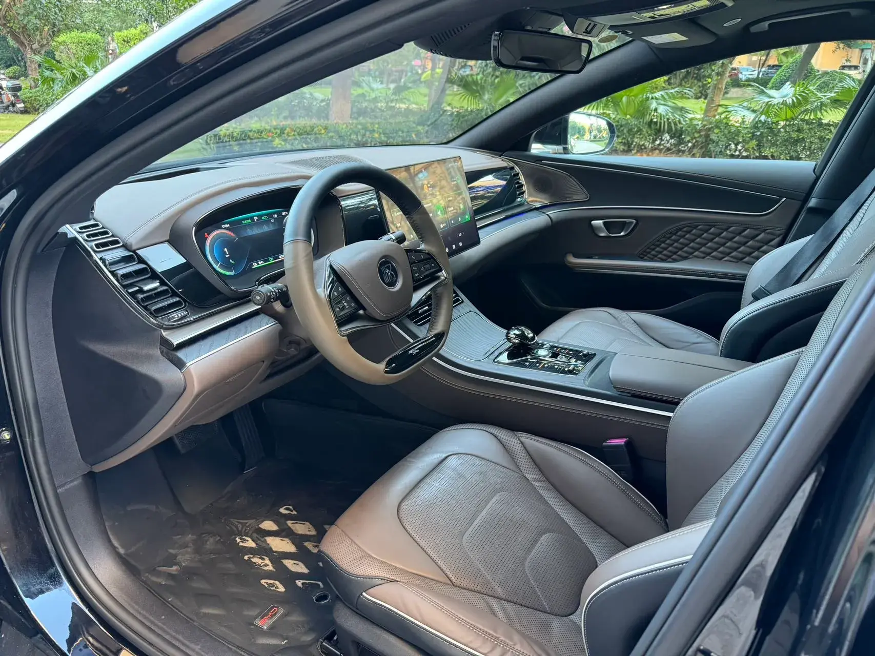 2022 BYD HAN thumbnail 4