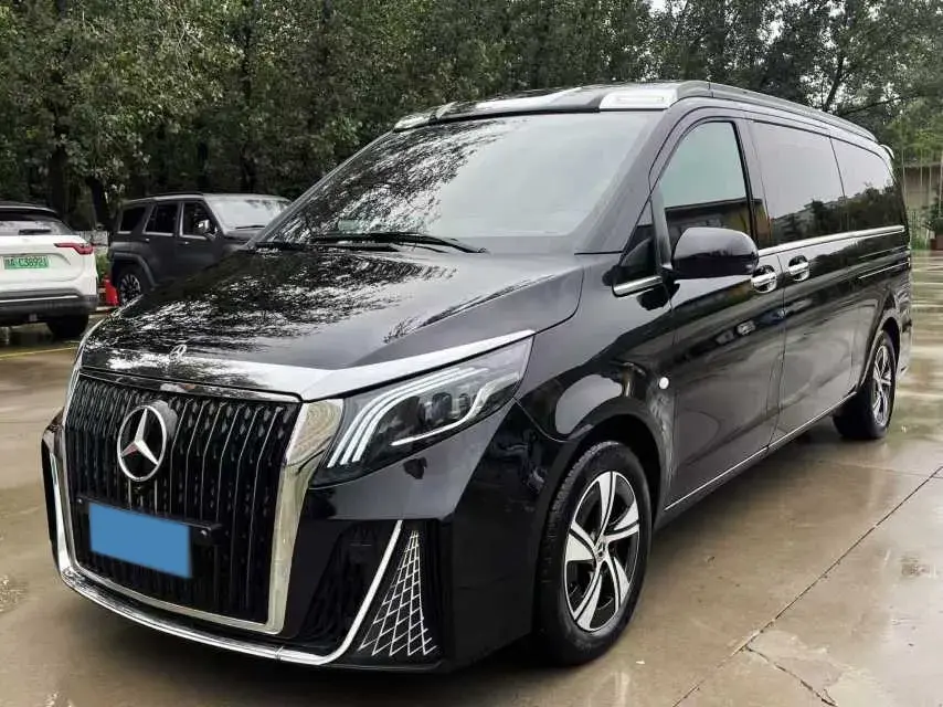2024 MERCEDES-BENZ VITO view 1