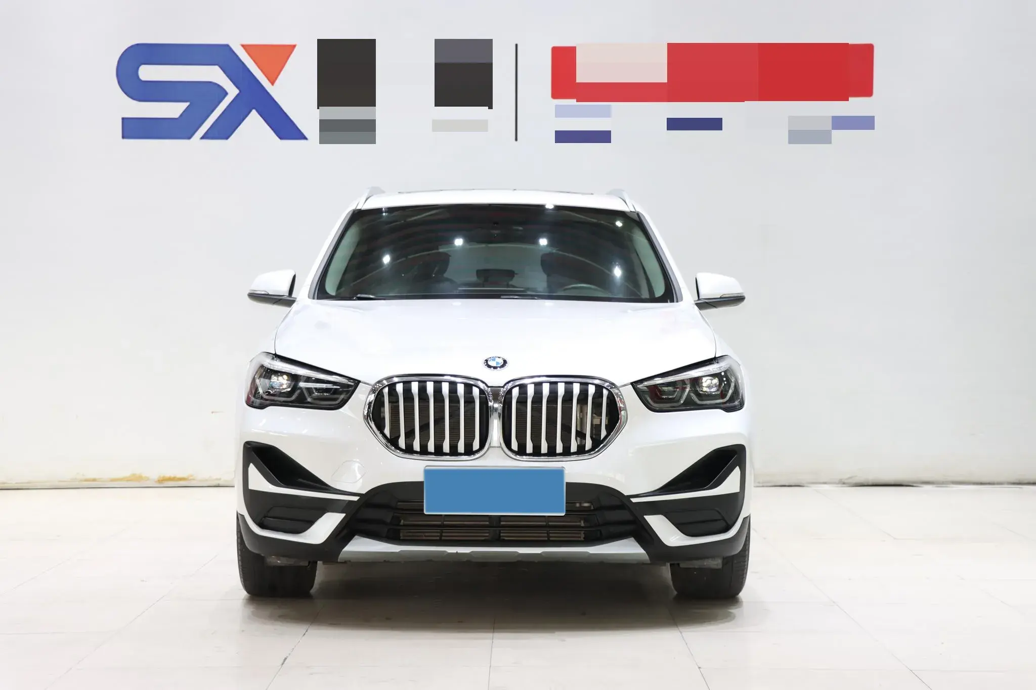 2020 BMW X1 thumbnail 2