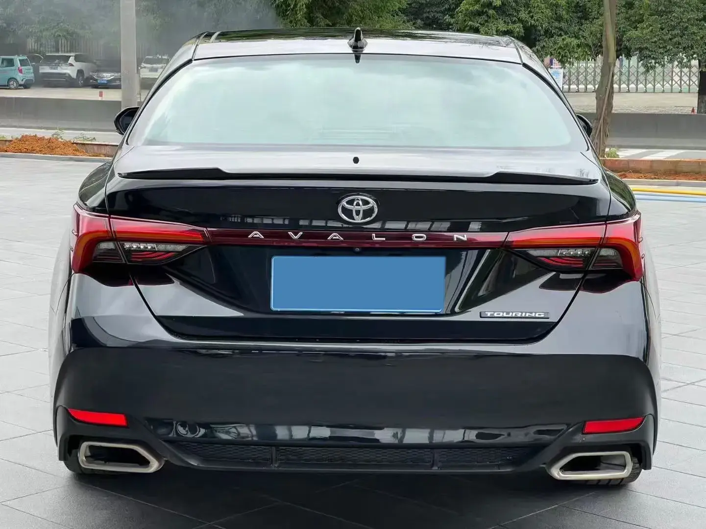 2019 TOYOTA AVALON thumbnail 3