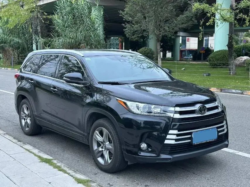 2021 TOYOTA HIGHLANDER thumbnail 3